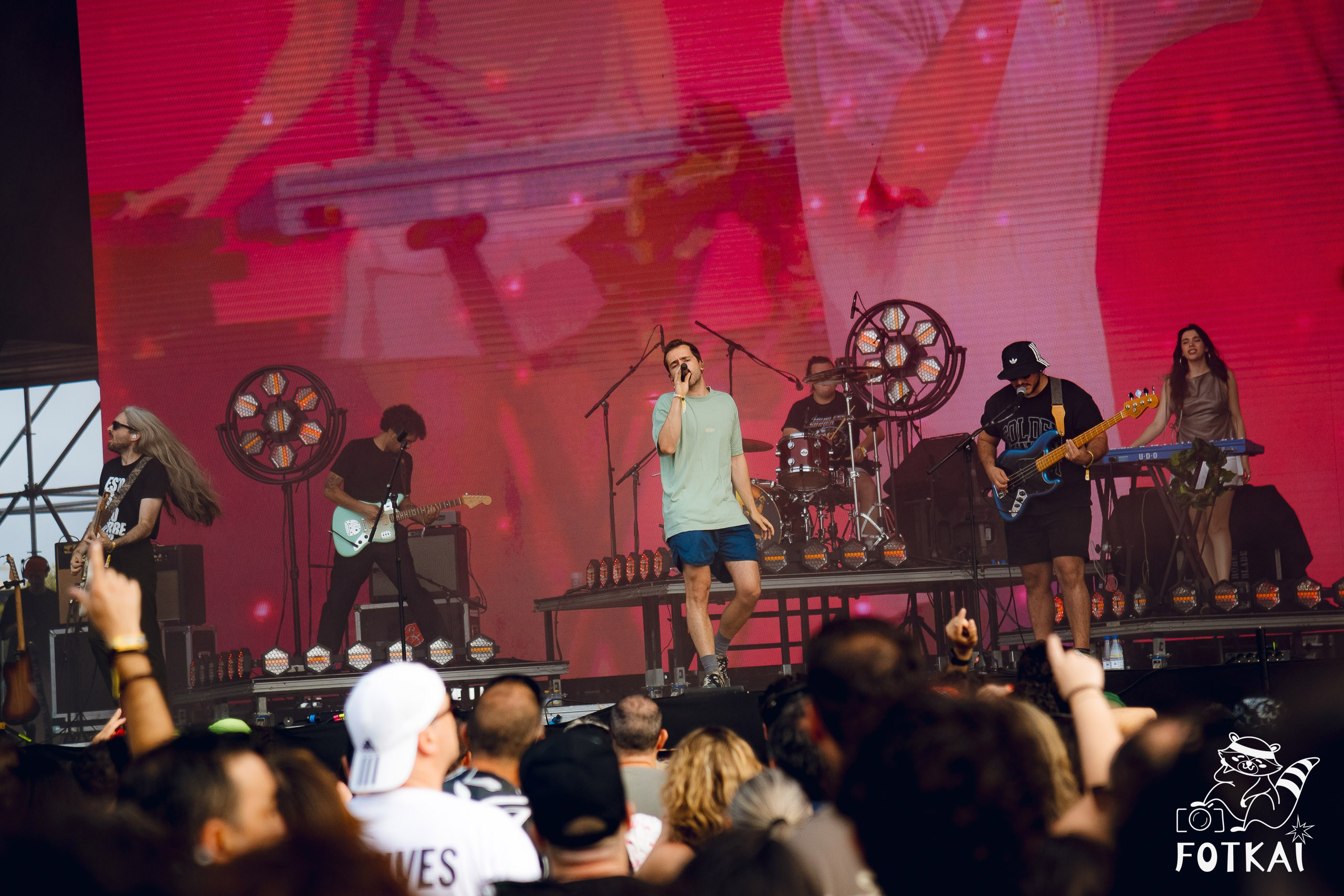 Low Festival 2026 — найди свои фото со второго дня и скачай бесплатно в Торревьехе | FOTKAI