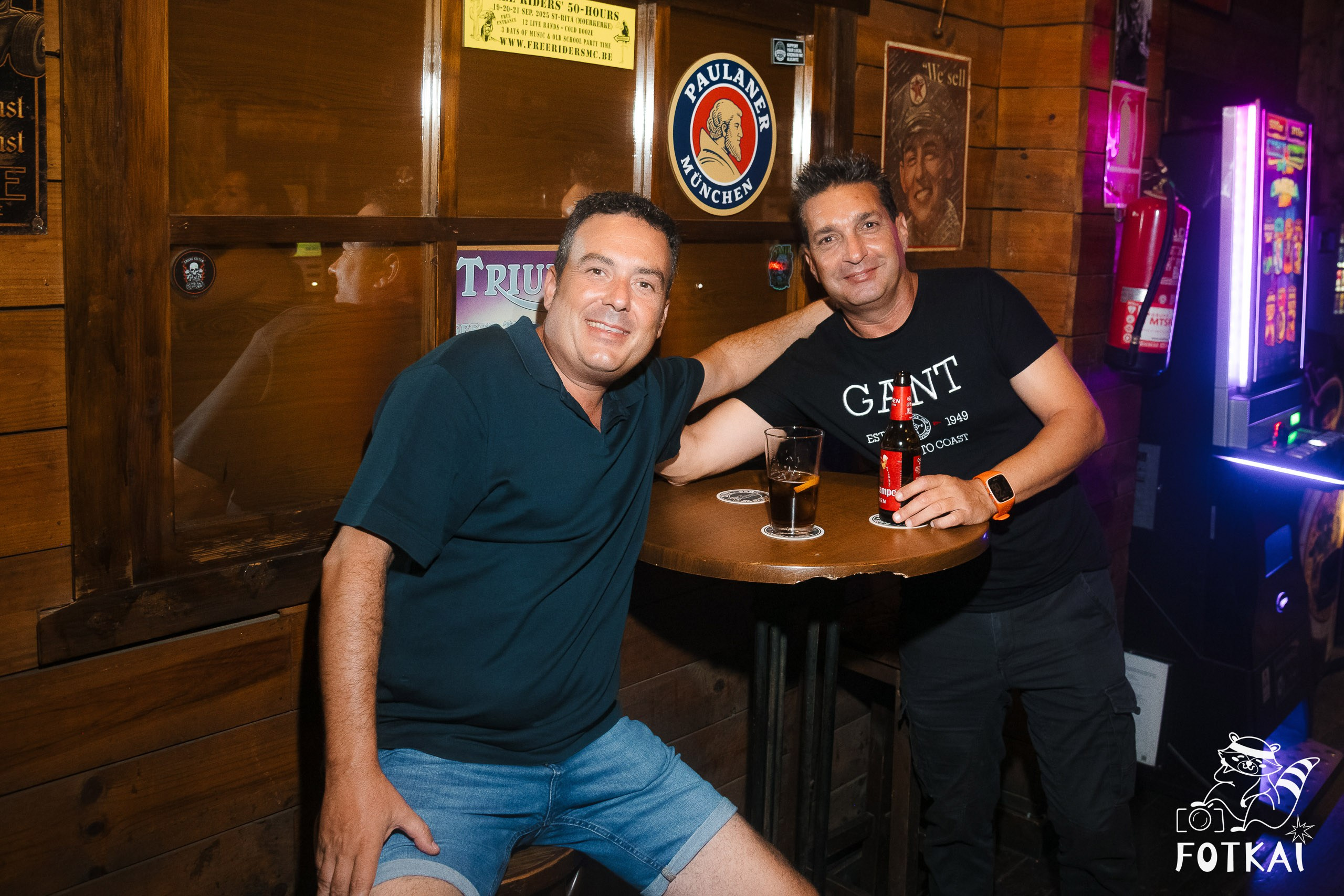 Stones of the Coast зарядили El Paso Rock Bar в Торревьехе энергией, 2026 | FOTKAI