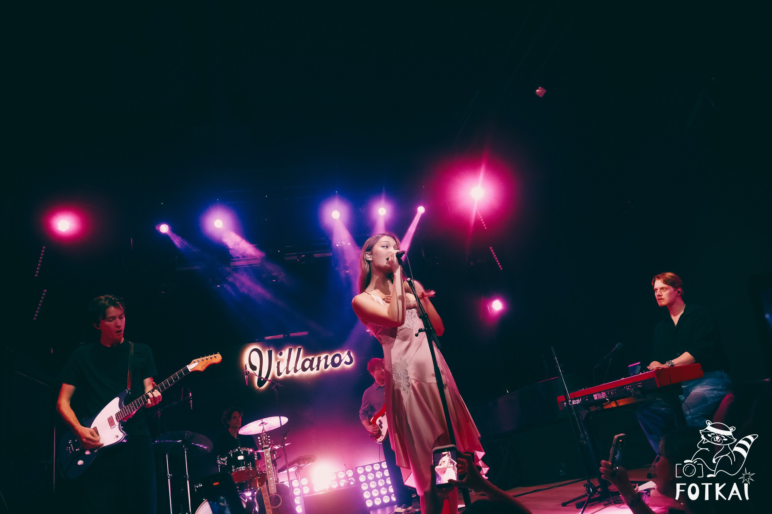Isabel van Gelder debutó en España con su pop onírico en la Sala Villanos de Madrid, 2026 | FOTKAI