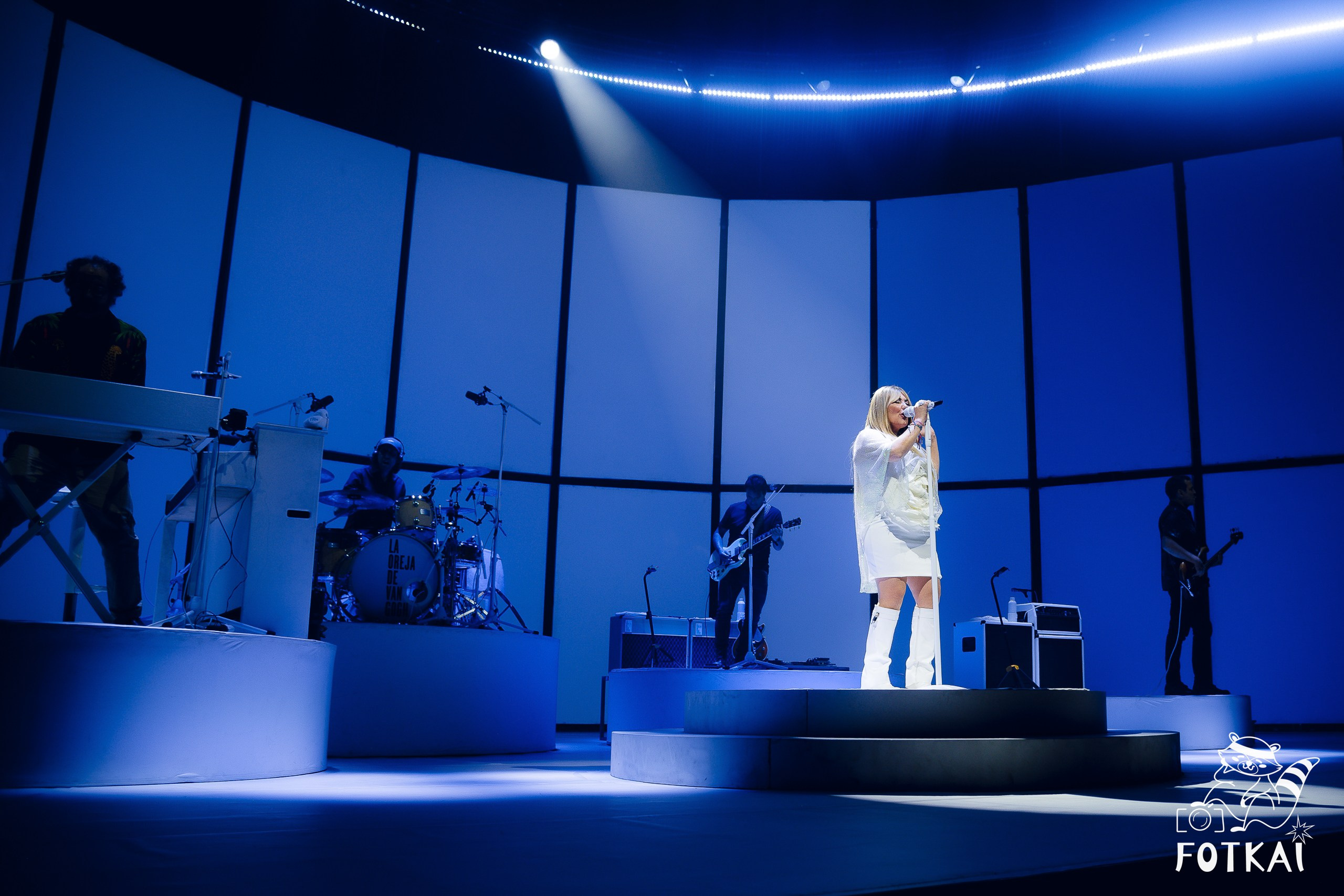 La Oreja de Van Gogh reunió a Amaia Montero en el Movistar Arena de Madrid — Fotos, 2026 | FOTKAI