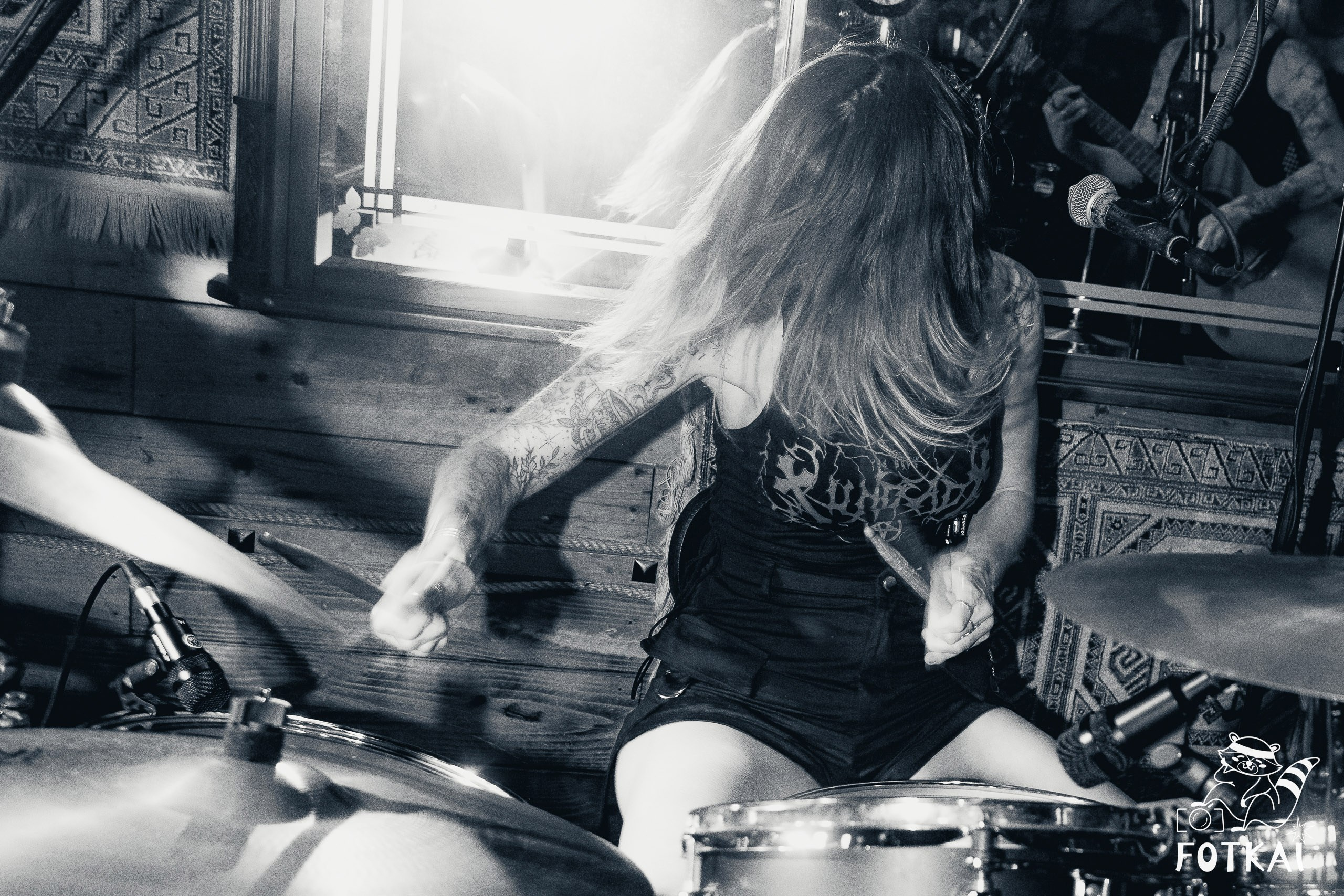 Indigo agitó El Paso Rock Bar en Torrevieja con una noche de rock puro, 2026 | FOTKAI