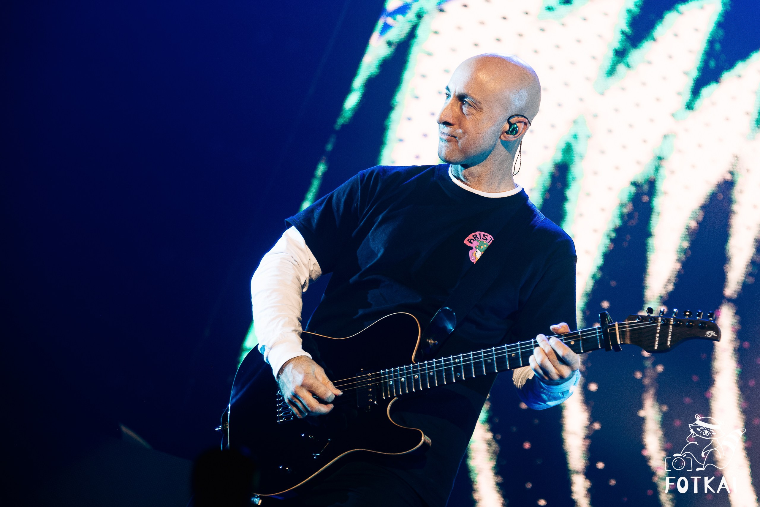 Simple Plan Marked 25 Years at Palacio Vistalegre in Madrid: Pop-Punk Concert Photos, 2026 | FOTKAI