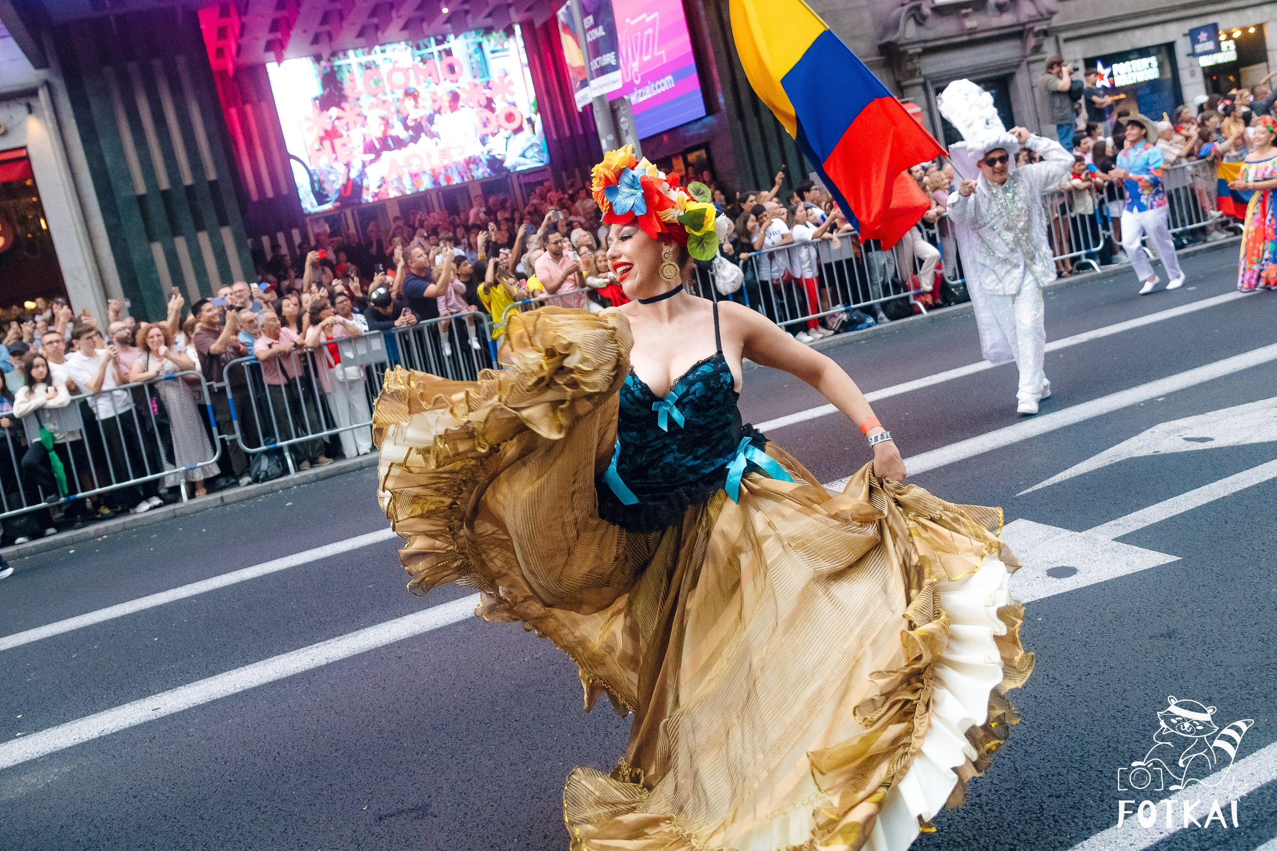 La Gran Cabalgata de la Hispanidad desfiló por la Gran Vía de Madrid — Fotos, 2026 | FOTKAI