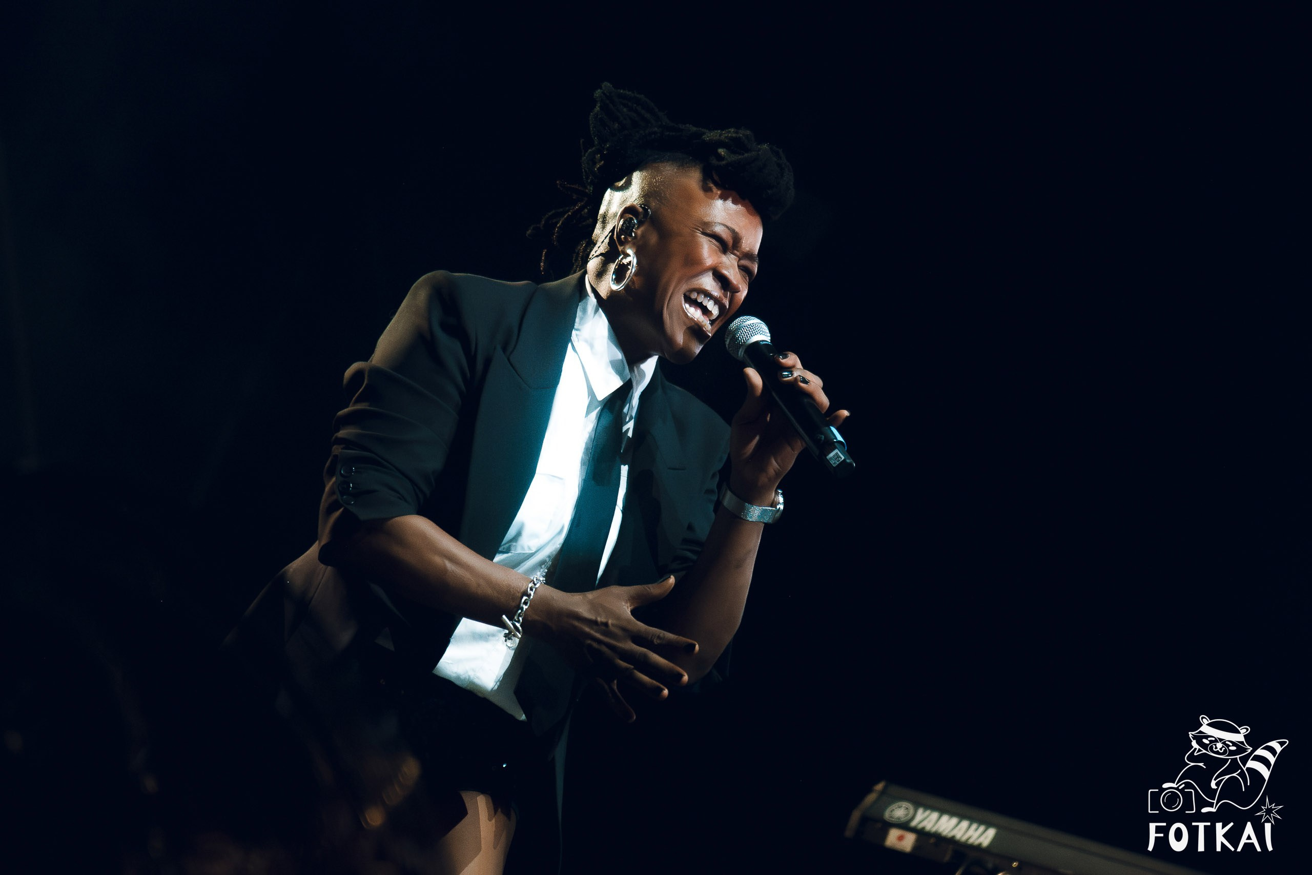 Kate Ryan at Brilla Torrevieja Festival — Live Concert Photos in Torrevieja, Spain, 2026 | FOTKAI