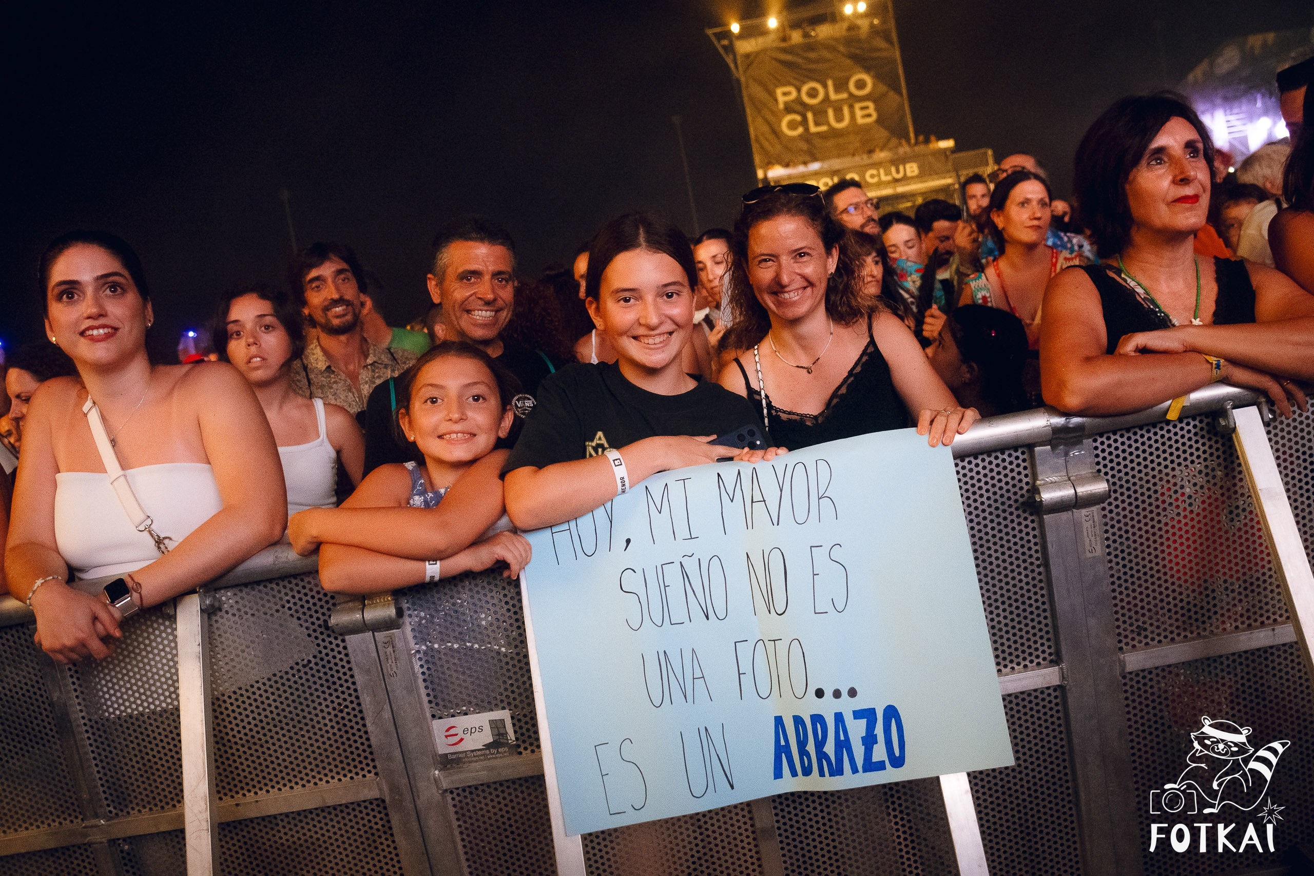Low Festival 2026 — Busca y descarga gratis tus fotos del tercer día en Torrevieja | FOTKAI