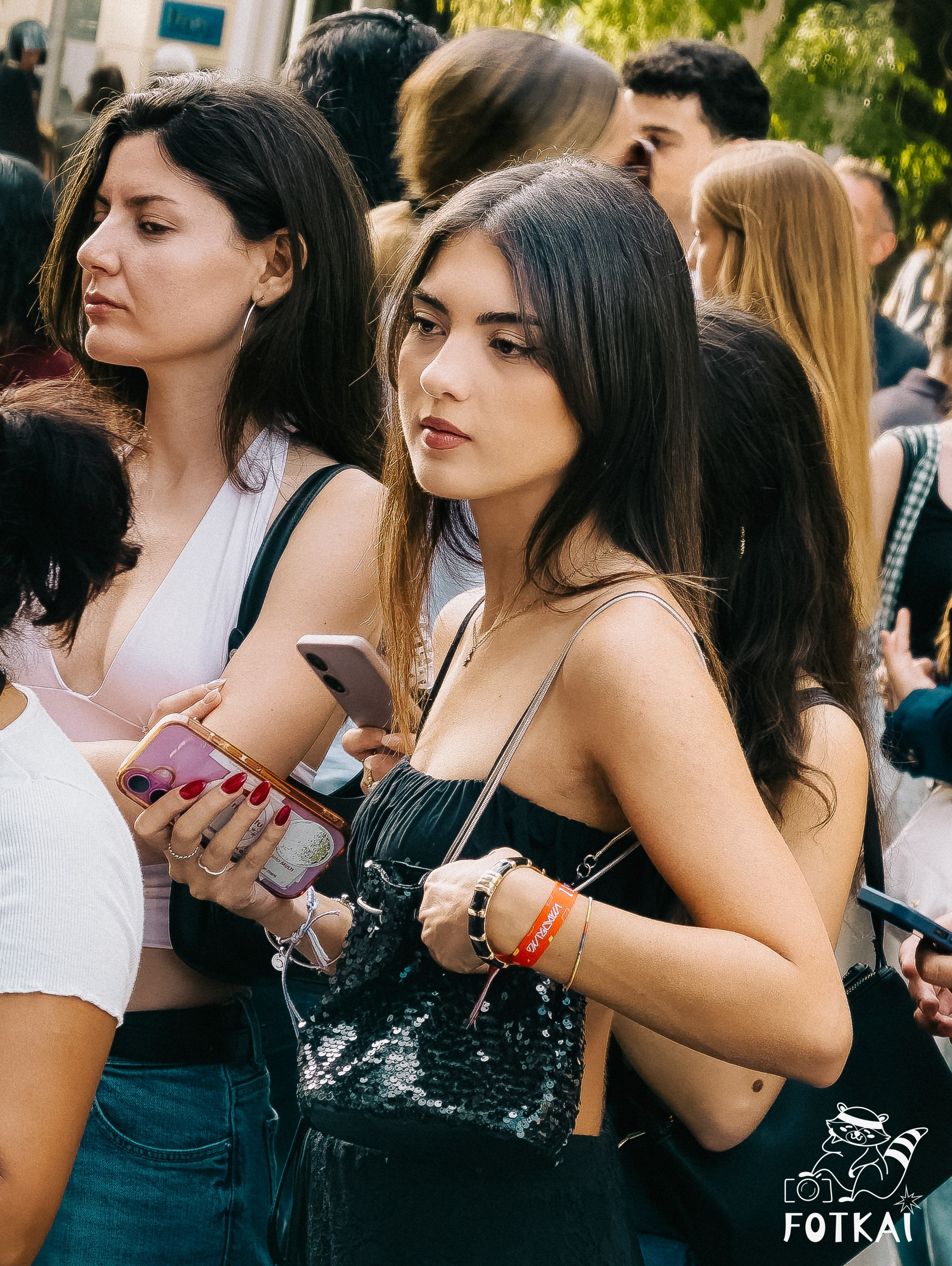 Vogue Fashion's Night Out в Мадриде 2026 — Viva Suecia, Katteyes и вся живая программа | FOTKAI