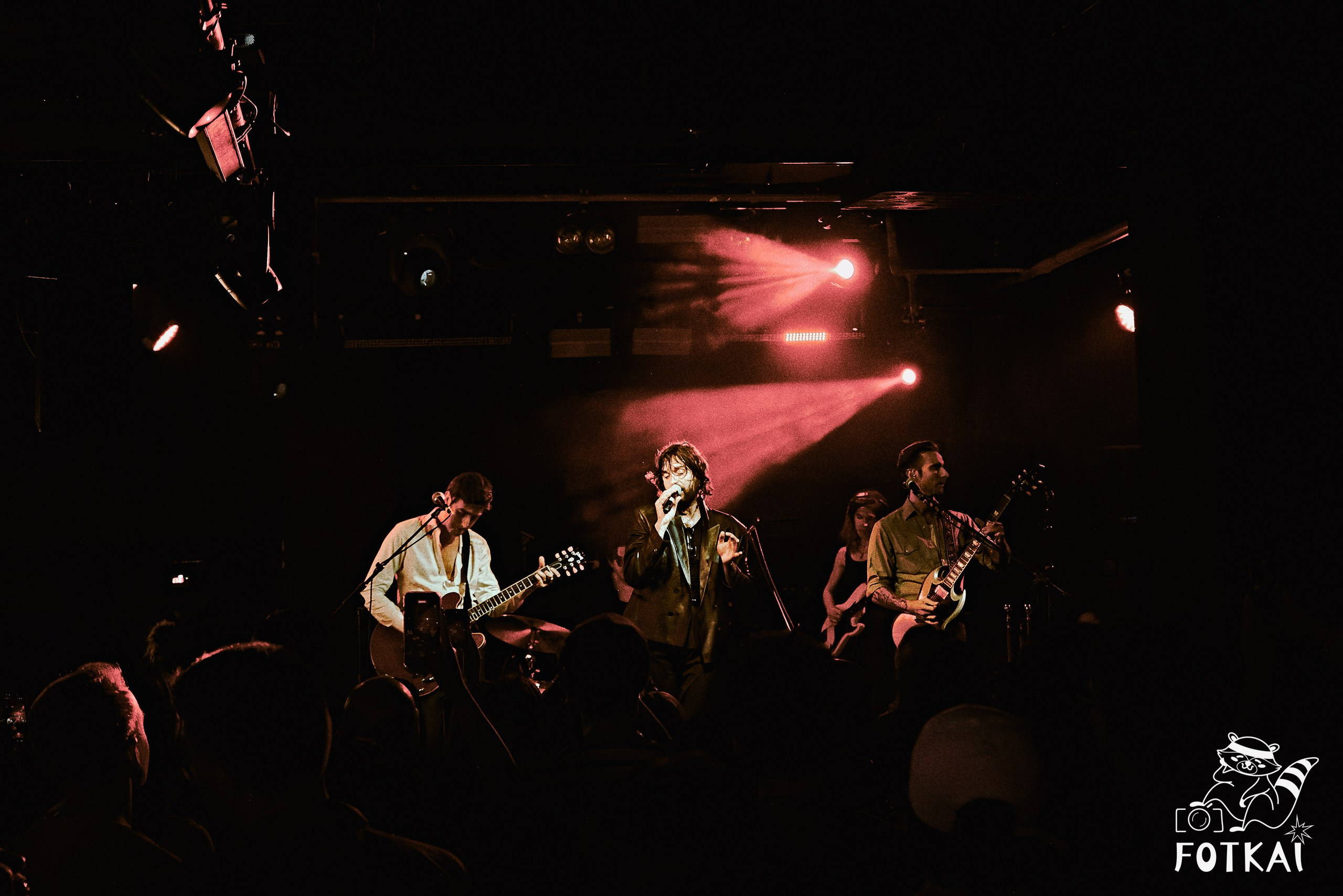 Indios debutó en Madrid con su rock argentino en Sala Uni: fotos del concierto, 2026 | FOTKAI