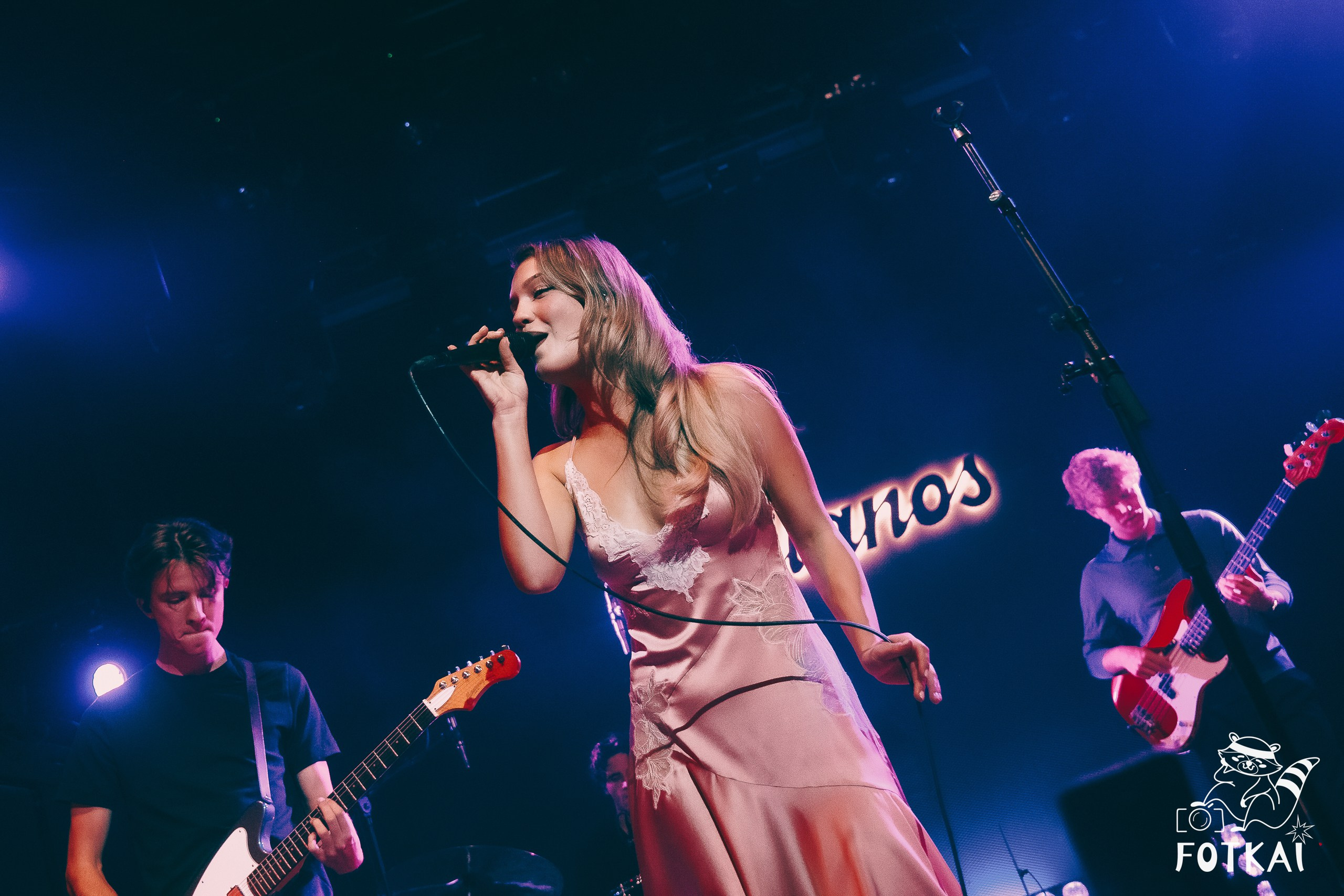 Isabel van Gelder debutó en España con su pop onírico en la Sala Villanos de Madrid, 2026 | FOTKAI