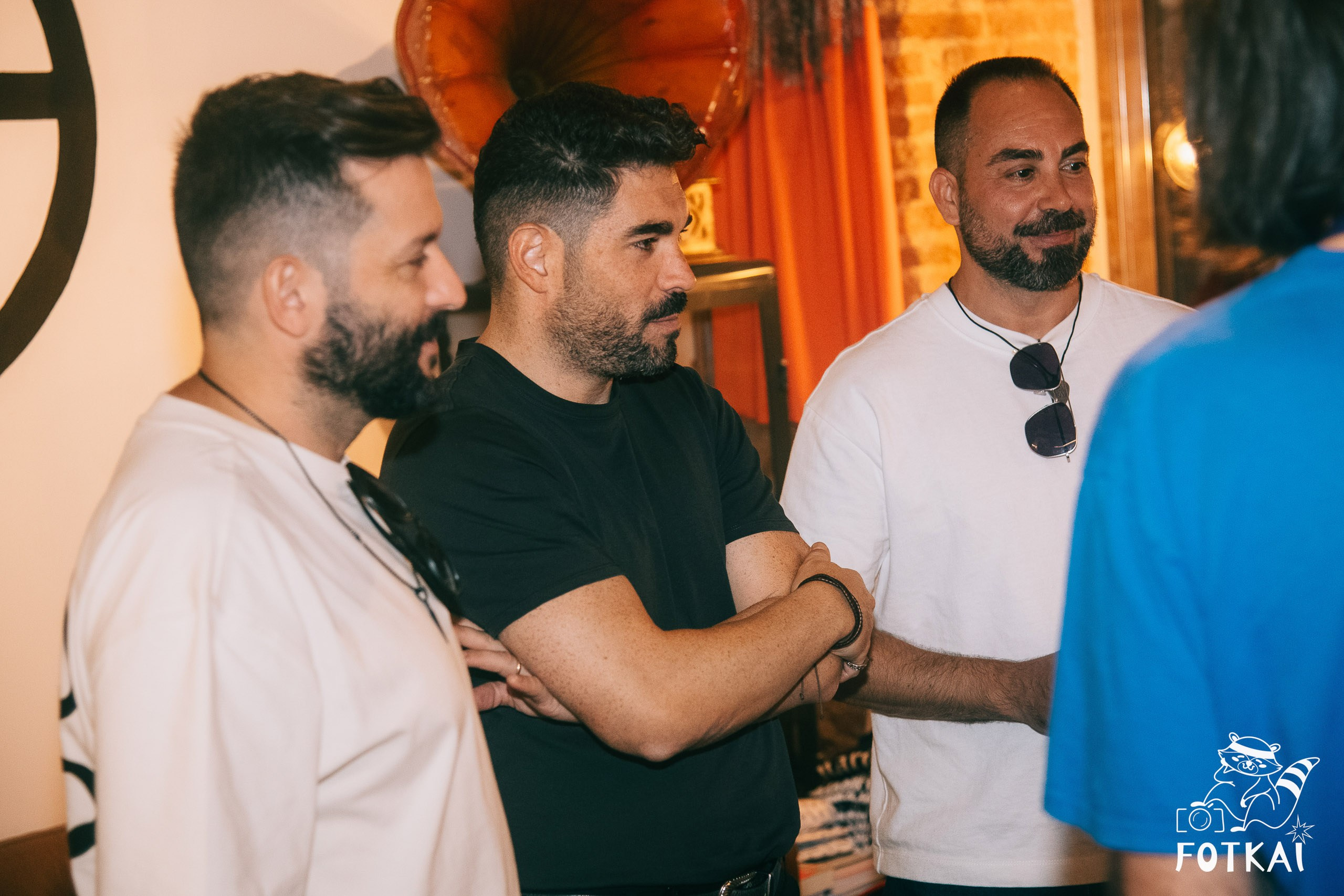 Diagnóstico Binario Launched Sinapsis with an Intimate Acoustic Set at Marilians Records, Madrid, 2026 | FOTKAI