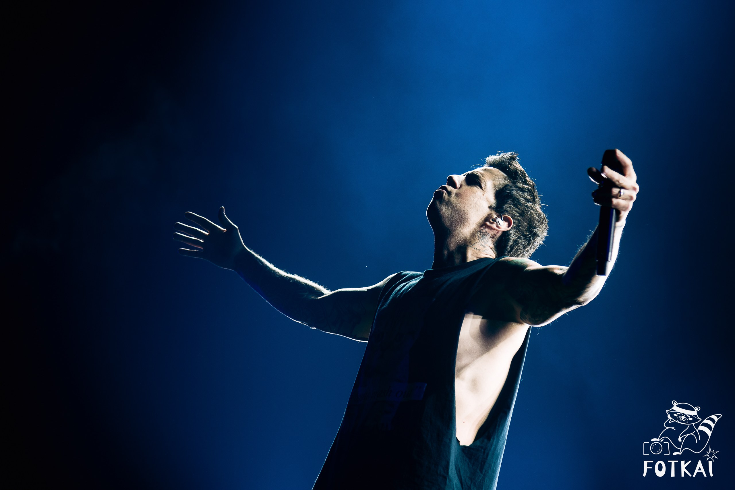 Simple Plan Marked 25 Years at Palacio Vistalegre in Madrid: Pop-Punk Concert Photos, 2026 | FOTKAI
