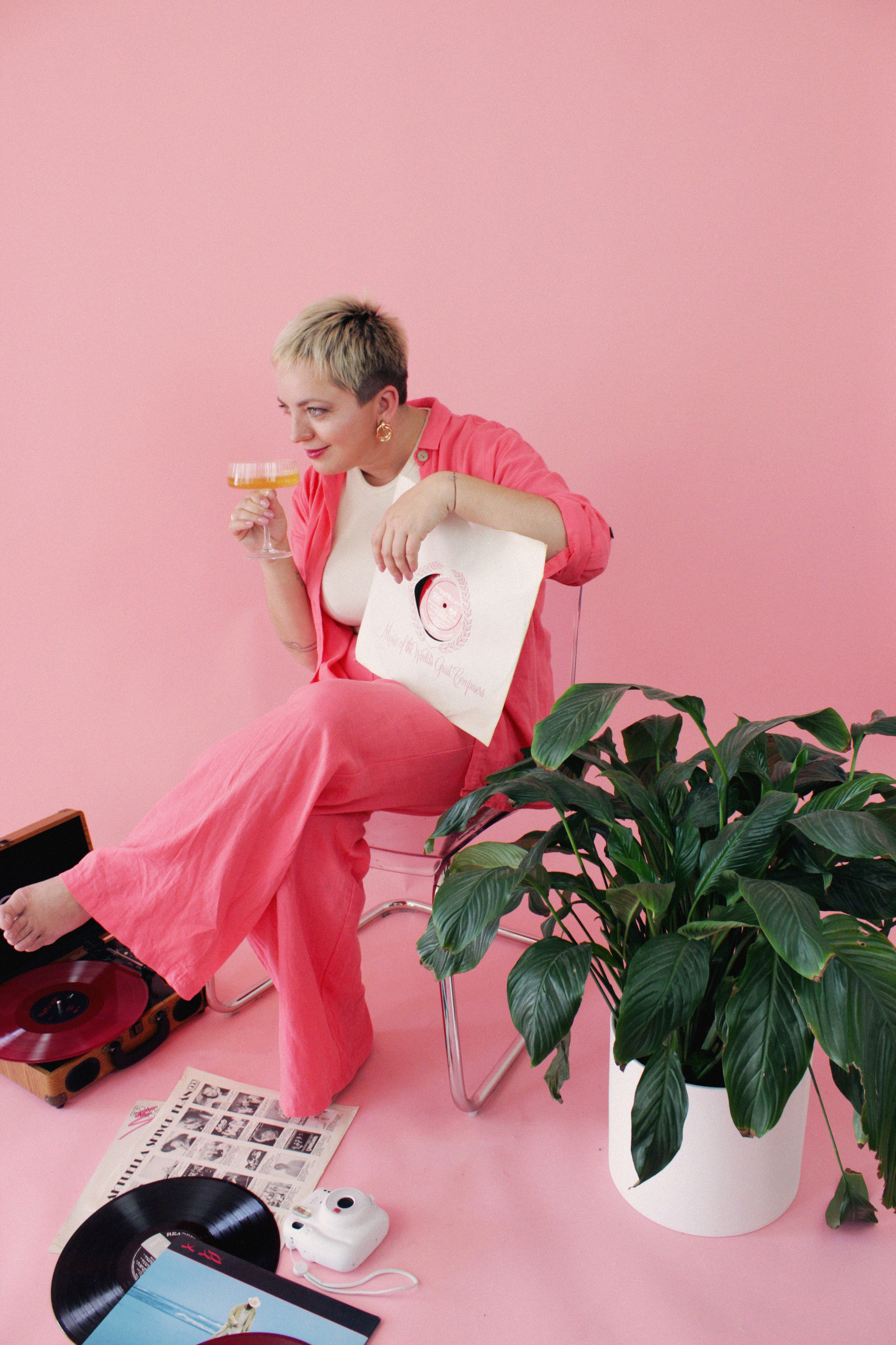 Studio Portrait and Lifestyle Photoshoot with Professional Lighting. Lana Petrychenko — Portrait & Family Photographer. Valencia, Spain