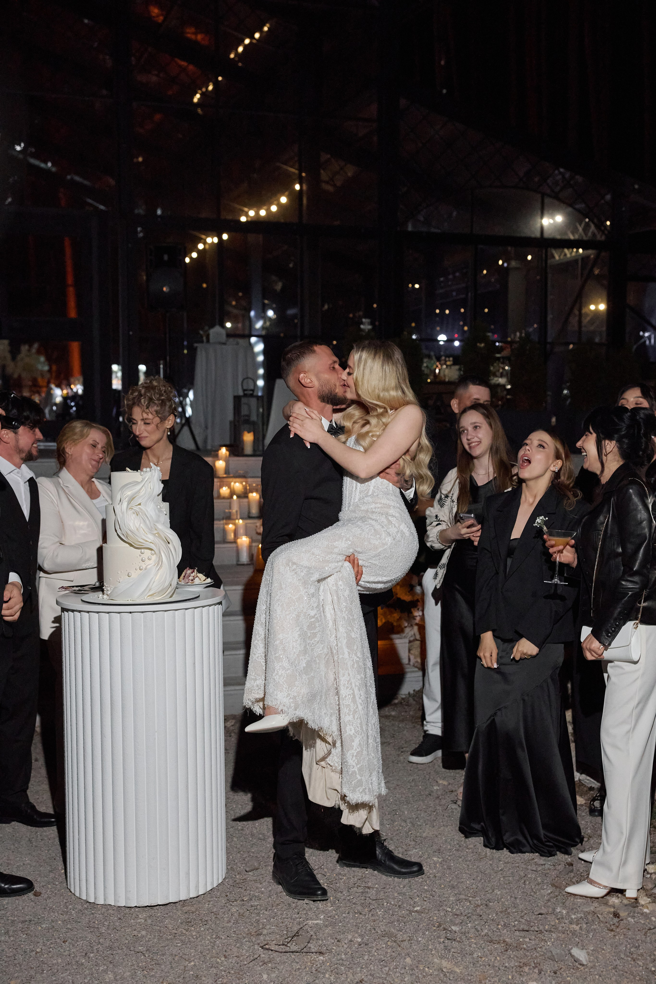 Natalia & Roman. Dworek przy lesie. Fotograf ślubny i rodzinny w Krakowie Yana Klymova