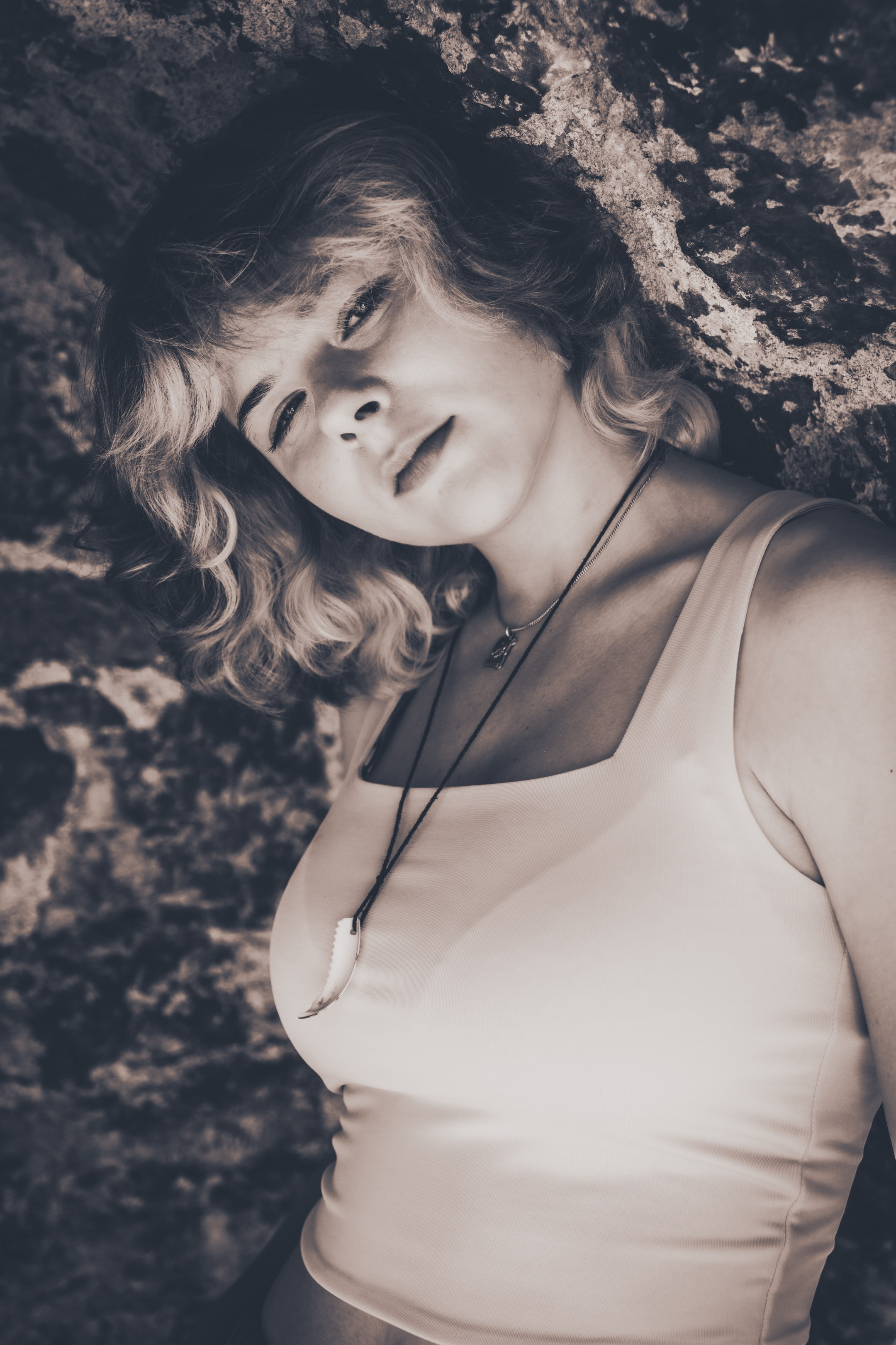 Lahe graatsia (Sonja). Nebula 25 — Fotod teie hingele