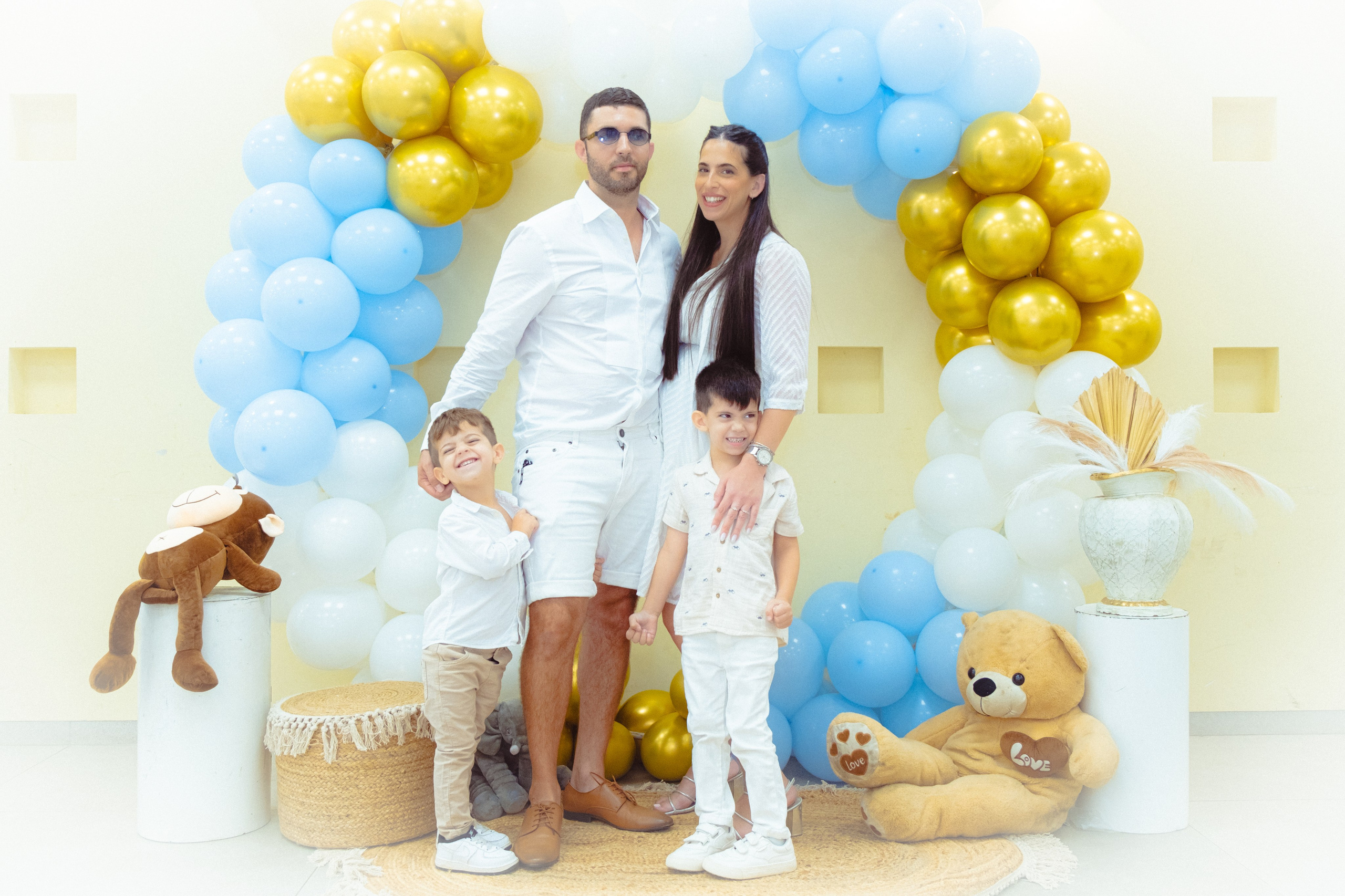 MEITAL & FAMILY. Middle East Photo Agency — Photography & Event Magnets — סוכנות צילום והדפסת מגנטים לאירועים