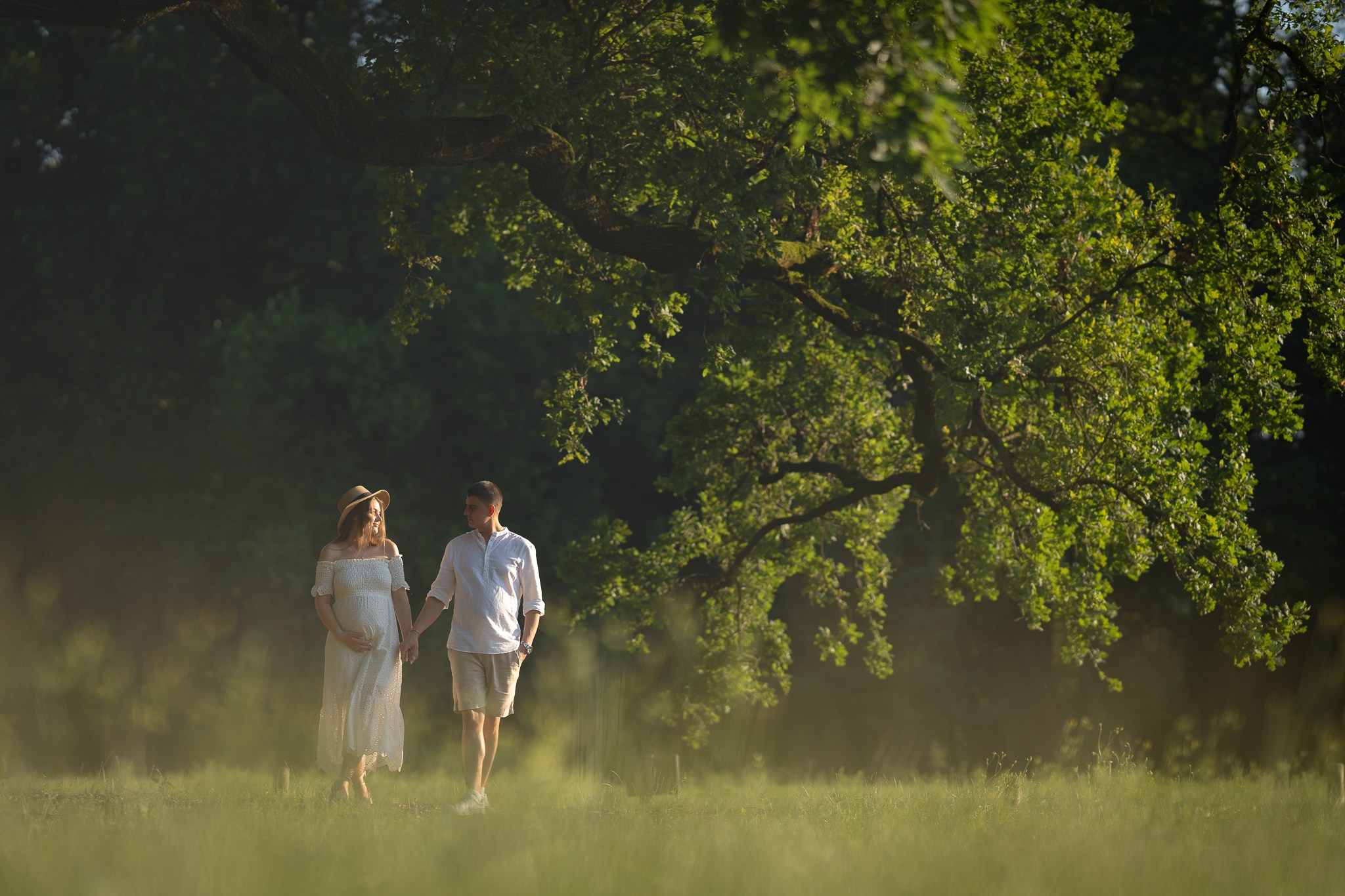 Maternitate. Daniel Cosug