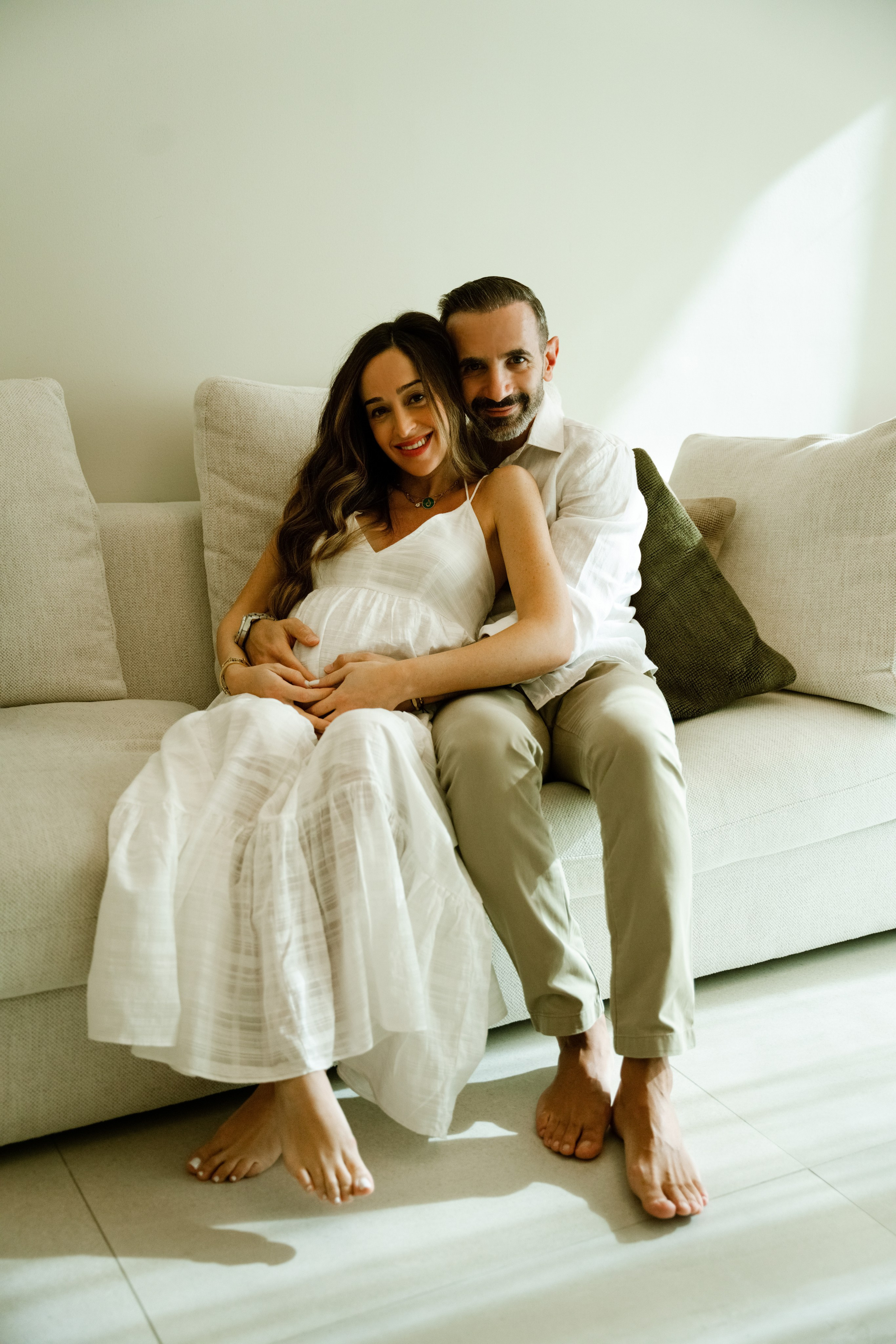 Cozy home session. Angela Iakovleva — Family Photographer in Dubai