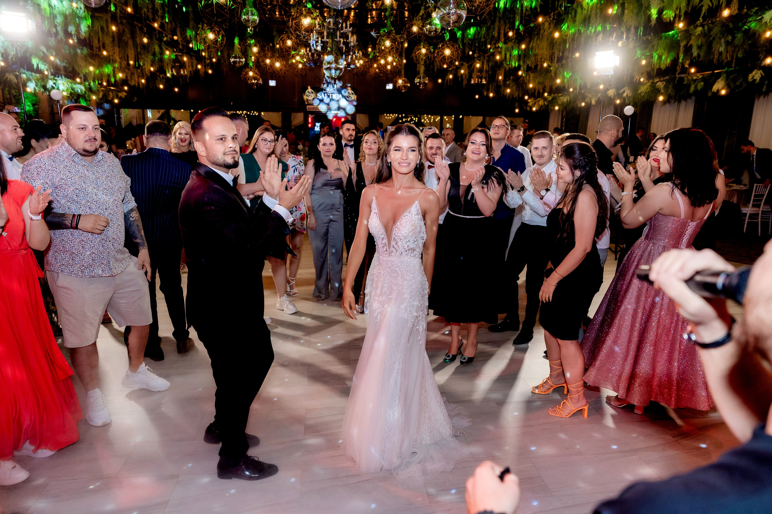 Laura si Felix - Nunta la Domeniile Saftica. Fotografi de nunta in Bucuresti, Iulia si Stefan Ovidiu