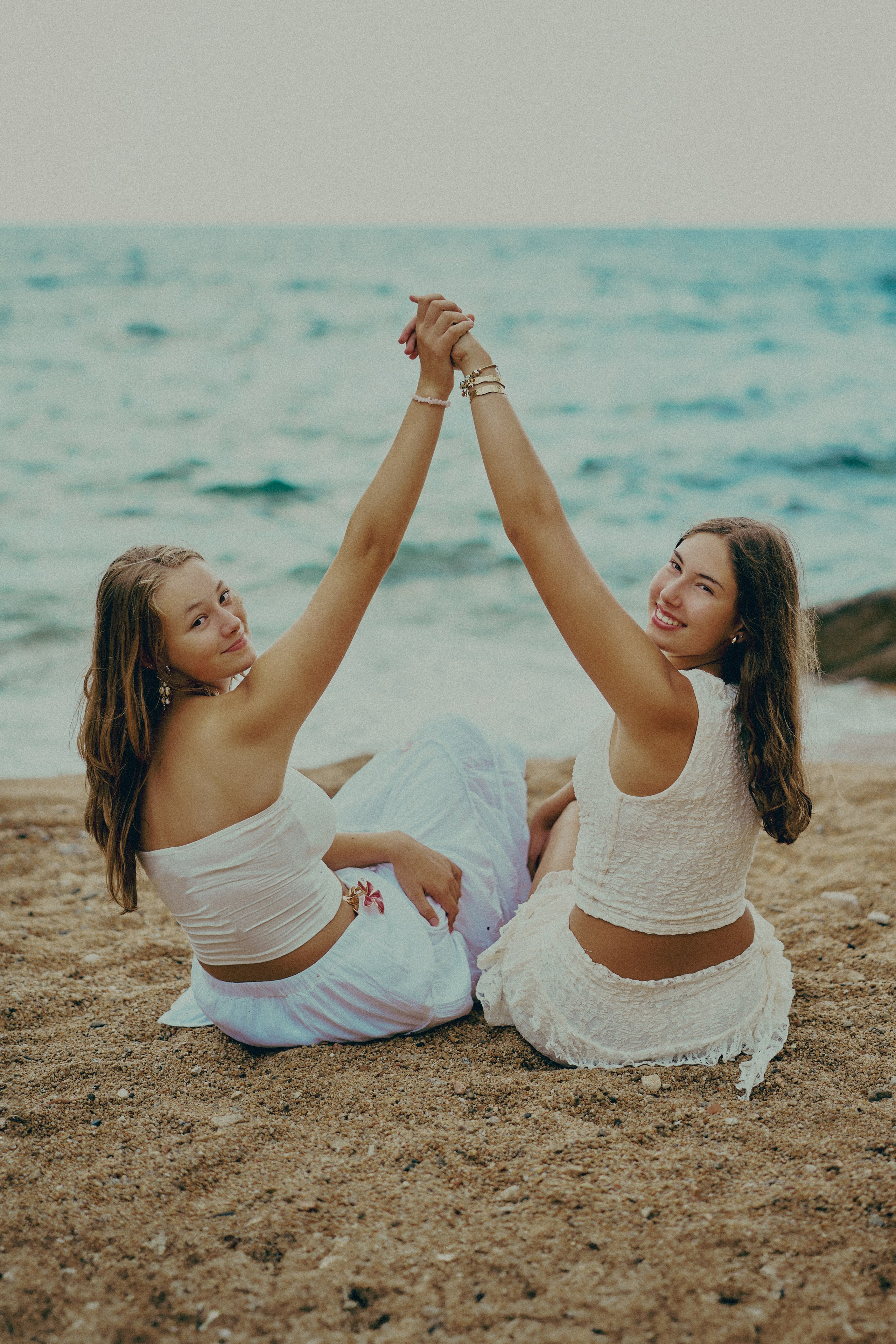 Подруги. Фотосессия с арбузом. Photographer in Barcelona Spain Zhanna Zakharchenko