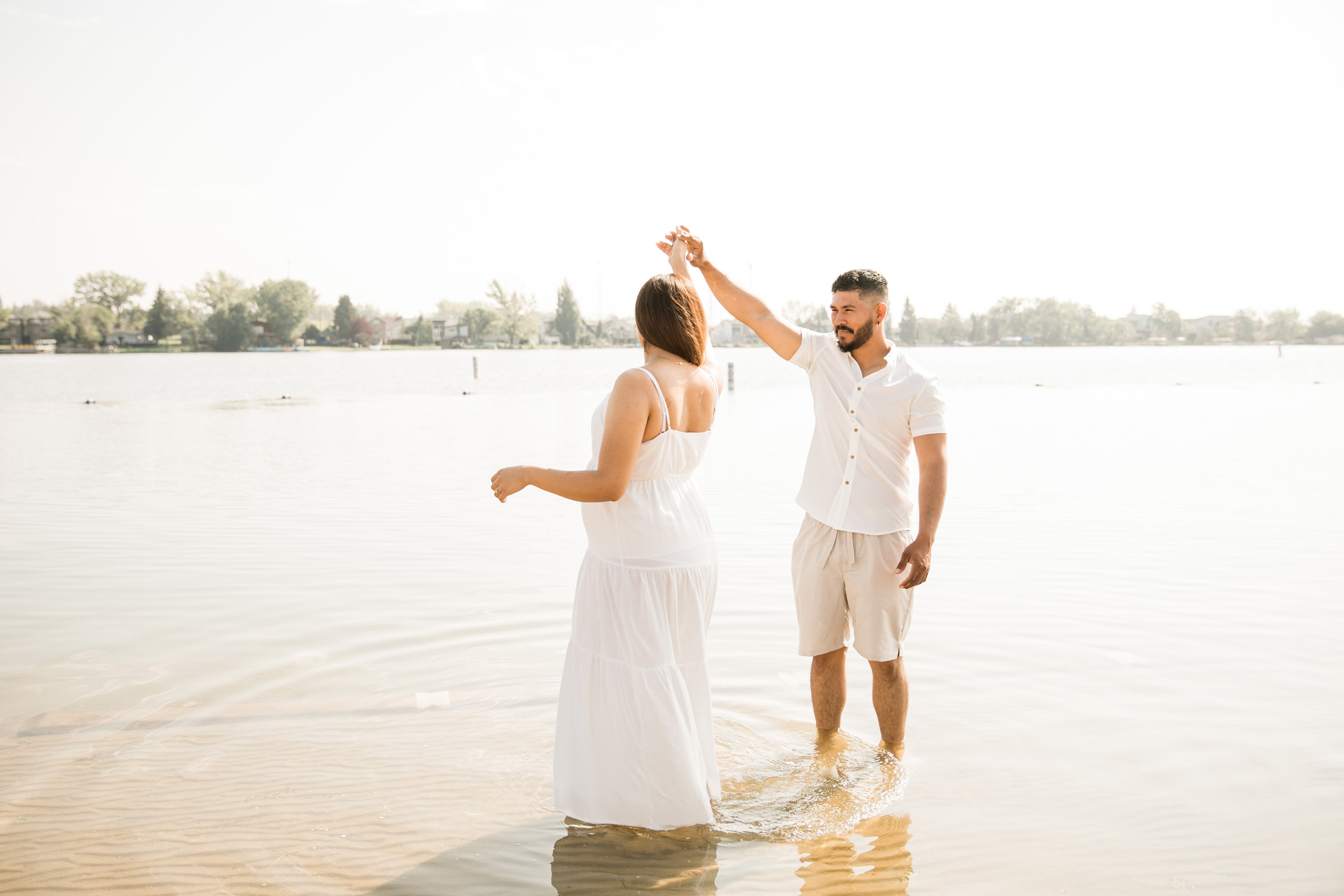 Calgary Maternity & Newborn Photography. Ching Li Photography