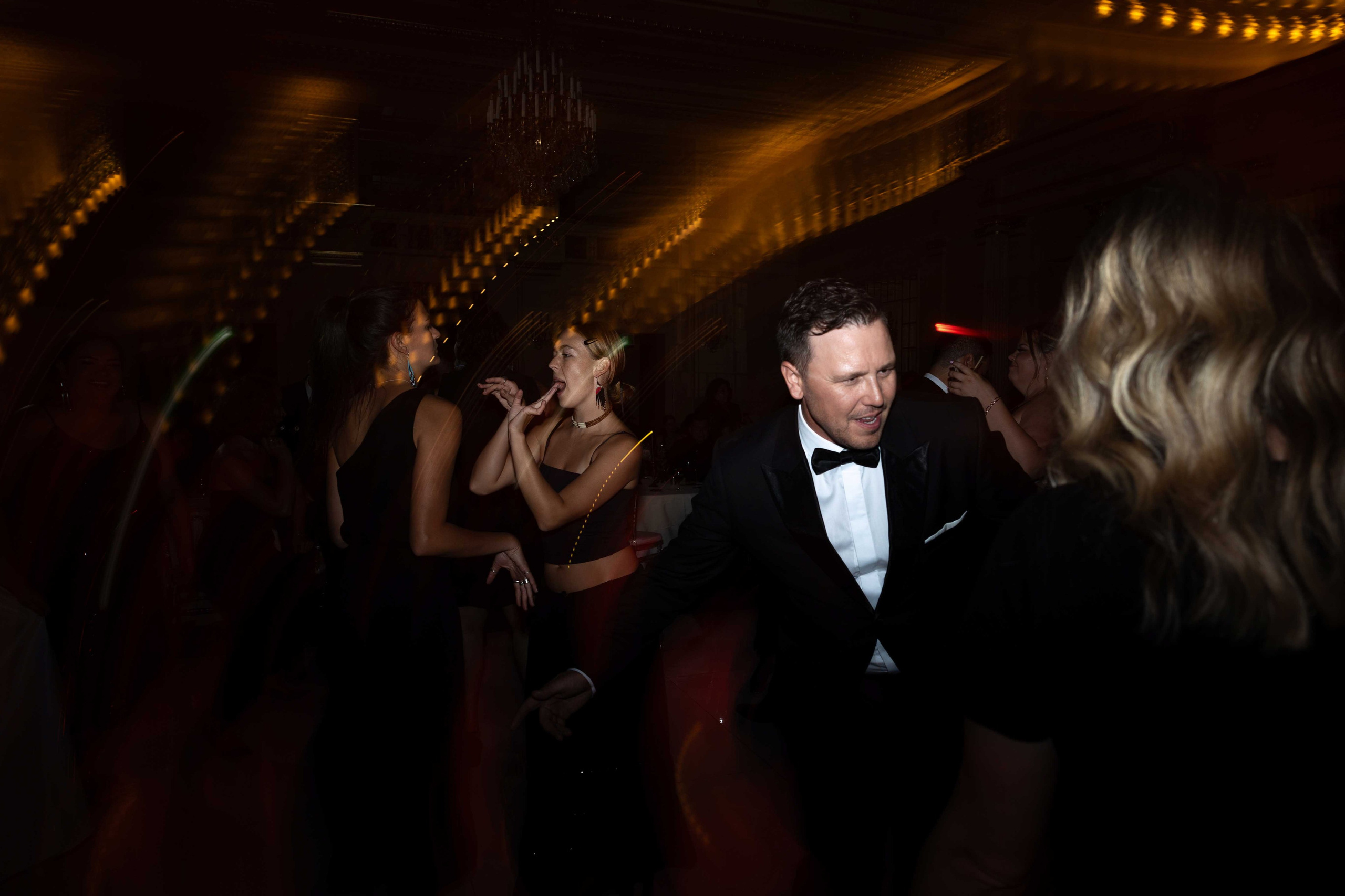 Danielle & Blake (The Fort Garry). Wedding Photographer in Winnipeg — Cinematic & Timeless by Vitiuk Photography