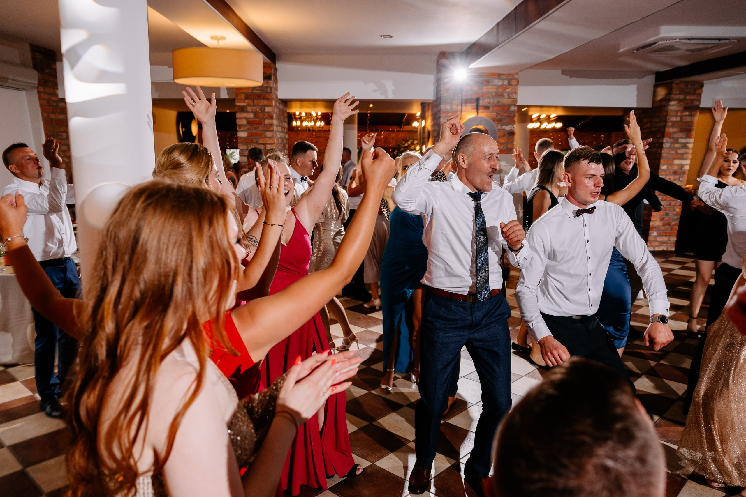 Klaudia ♡ Adrian. Fotograf Ślubny Warszawa - Sesje Biznesowe Rodzinne Eventy