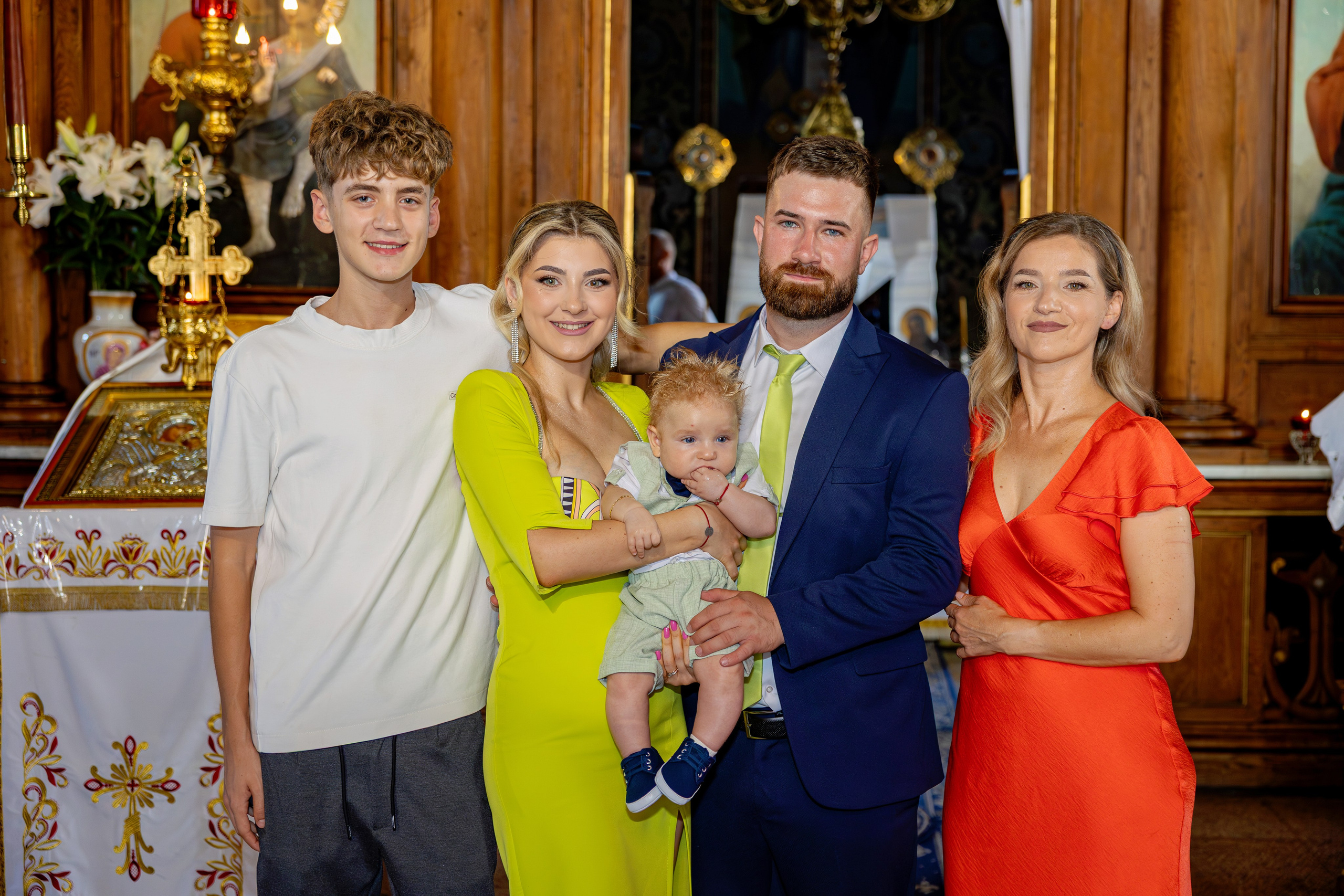 Eric Ionut. Moments By Gub