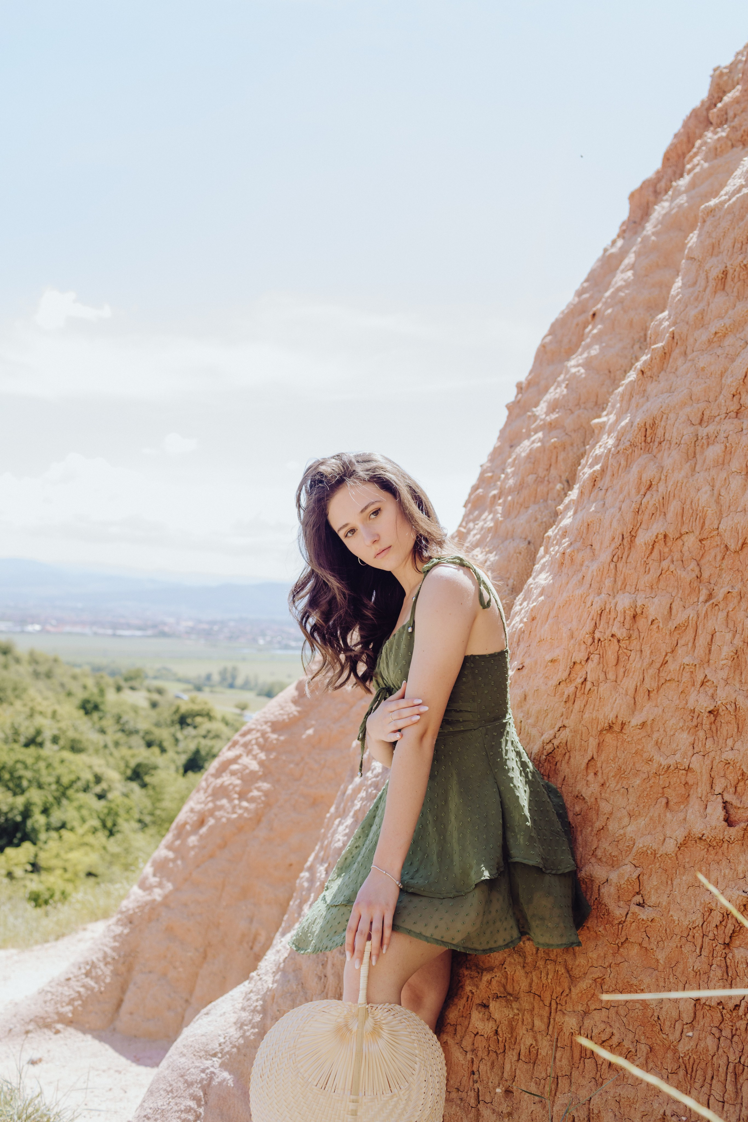 Ada. Wedding & couple photographer from Romania Rut Vetan