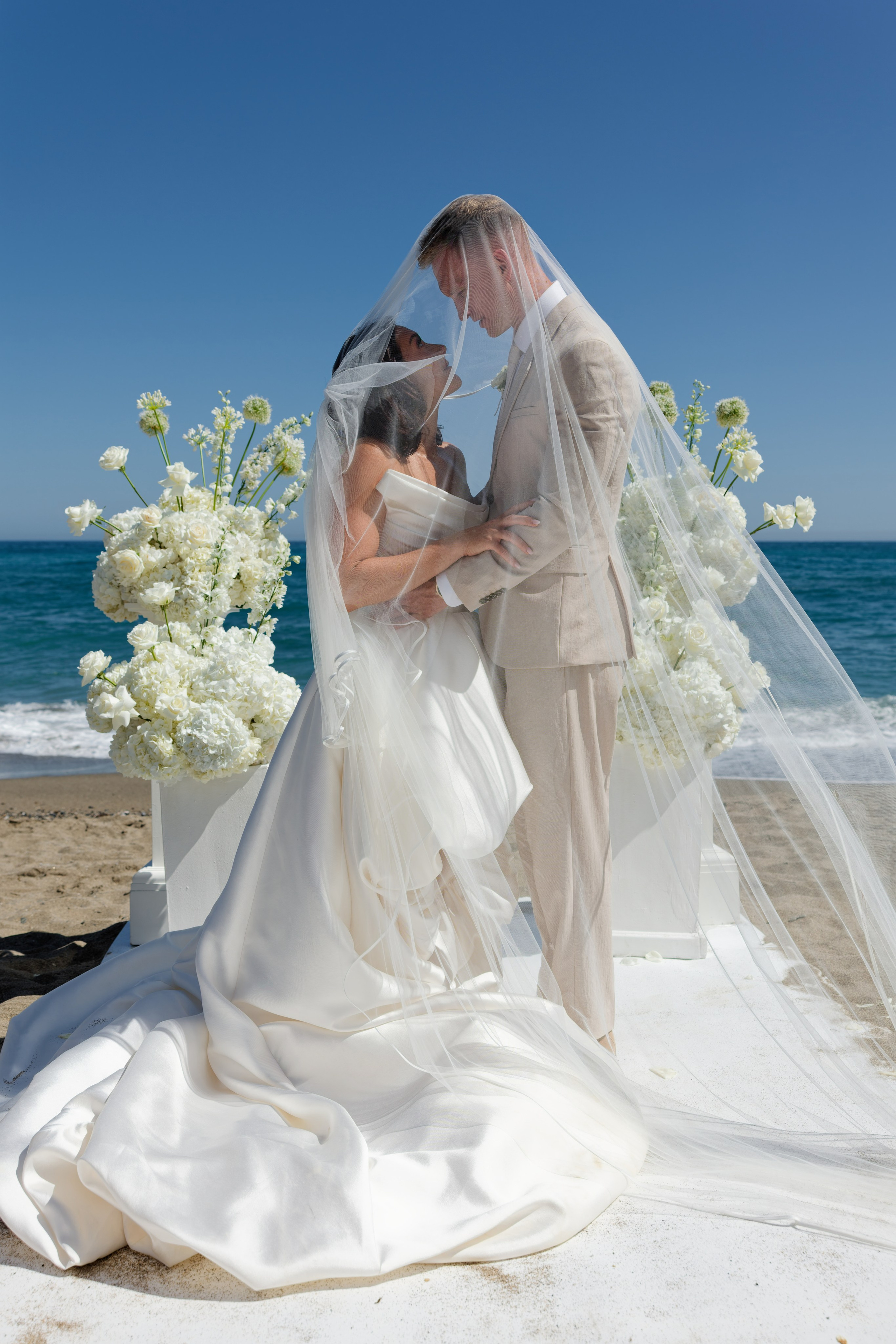 Beach Wedding in Marbella PREVIEW. Destination Wedding Photographer — Nikita Burtsev