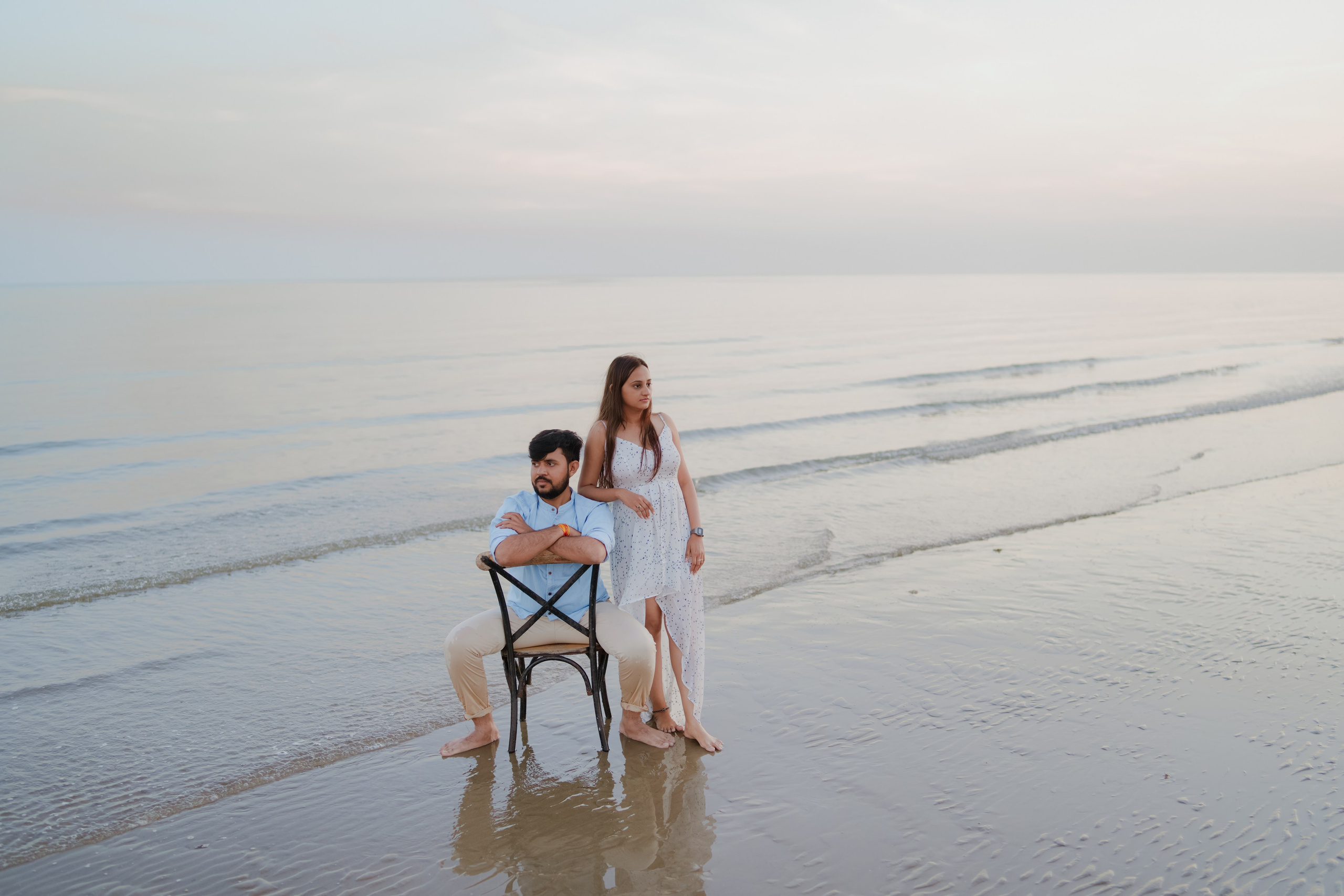 COUPLE SESSIONS. Love Emotions Weddings