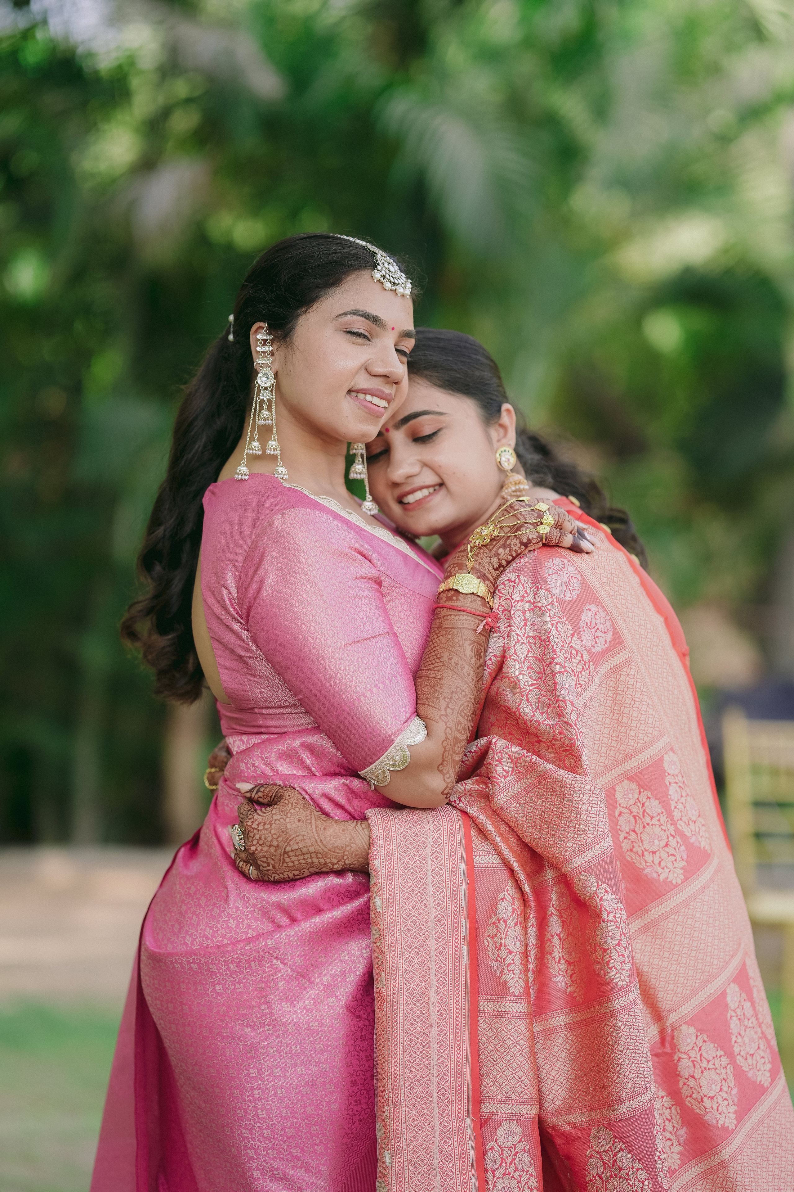 WEDDINGS. Love Emotions Weddings