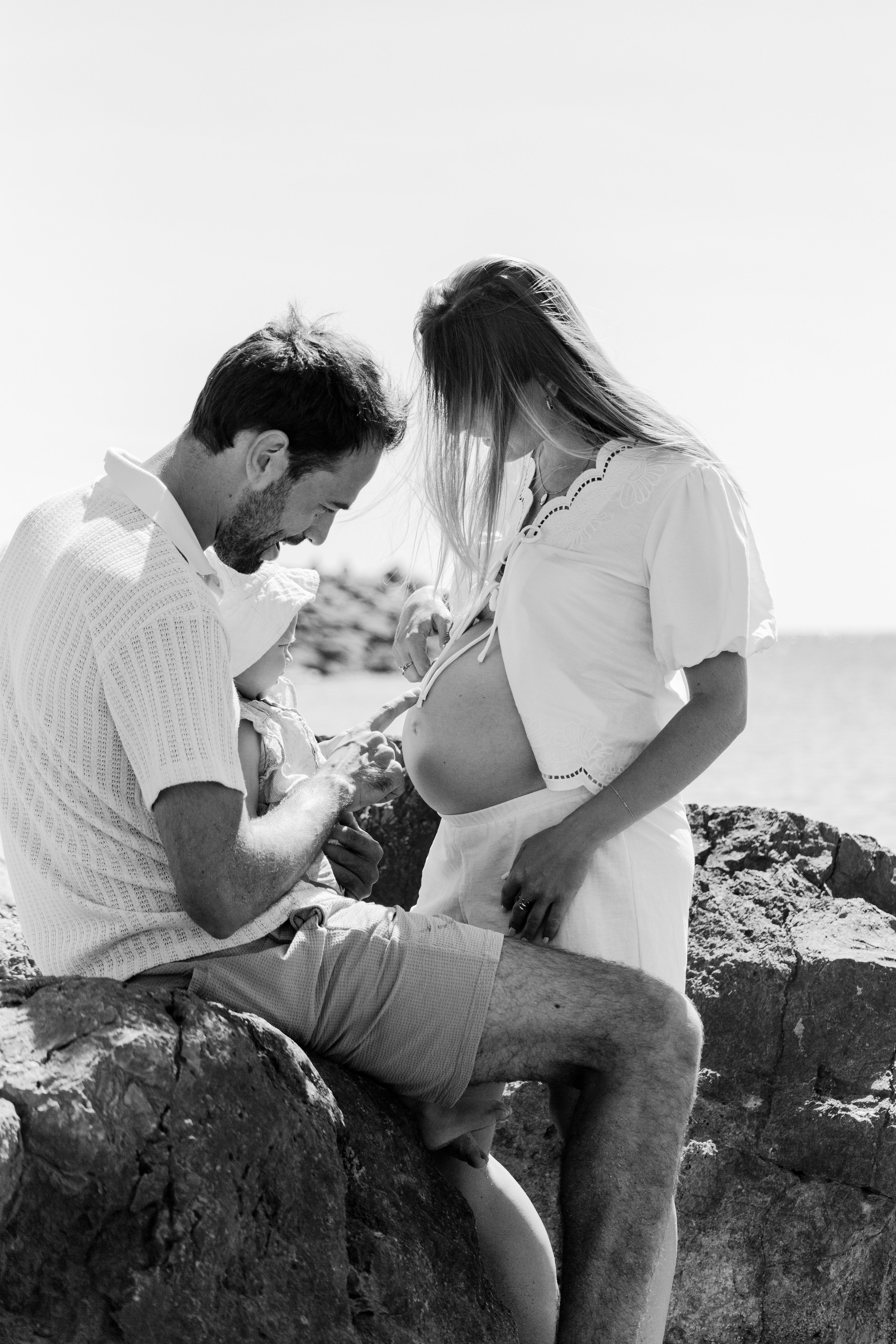Elise et sa famille. Studio photo « Partage ton bonheur » – Photographe famille près de Châtellerault, Poitiers et Tours