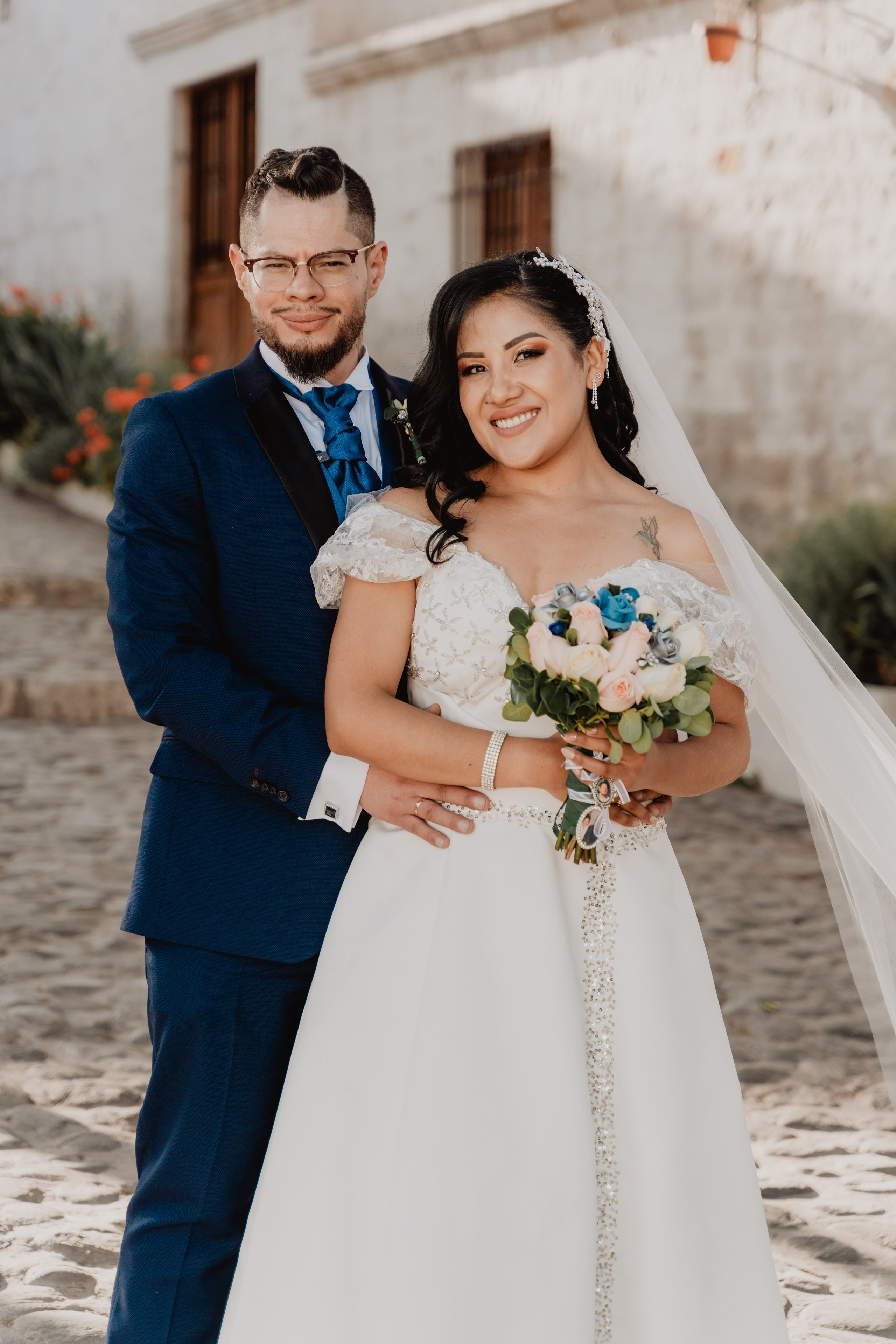 GABRIELA + JORGE | BODA CIVIL RELIGIOSA. Studio KVTA | Fotografía y Video de Bodas en Arequipa