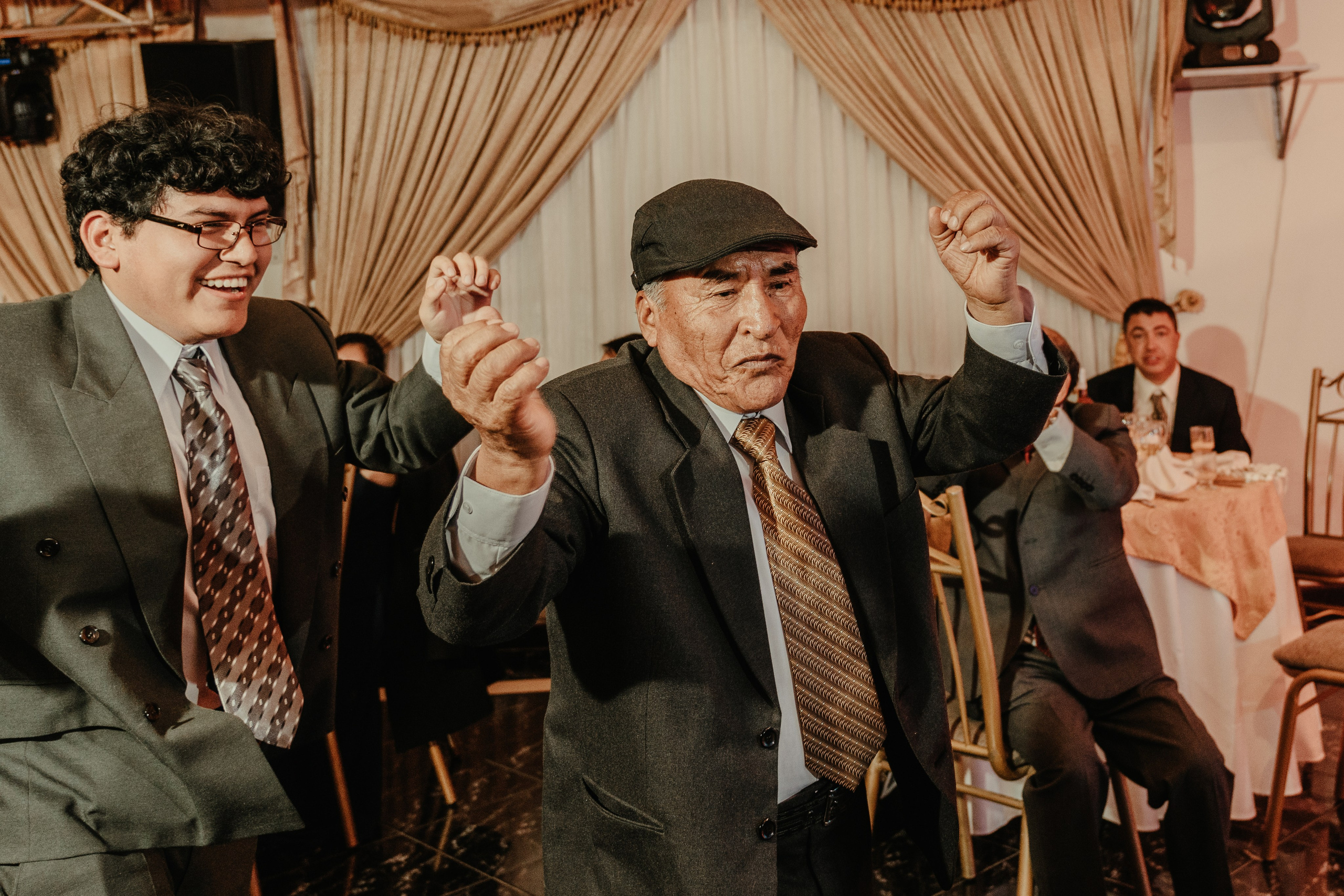 VANESSA + FRANKLIN BODA RELIGIOSA. Studio KVTA | Fotografía y Video de Bodas en Arequipa