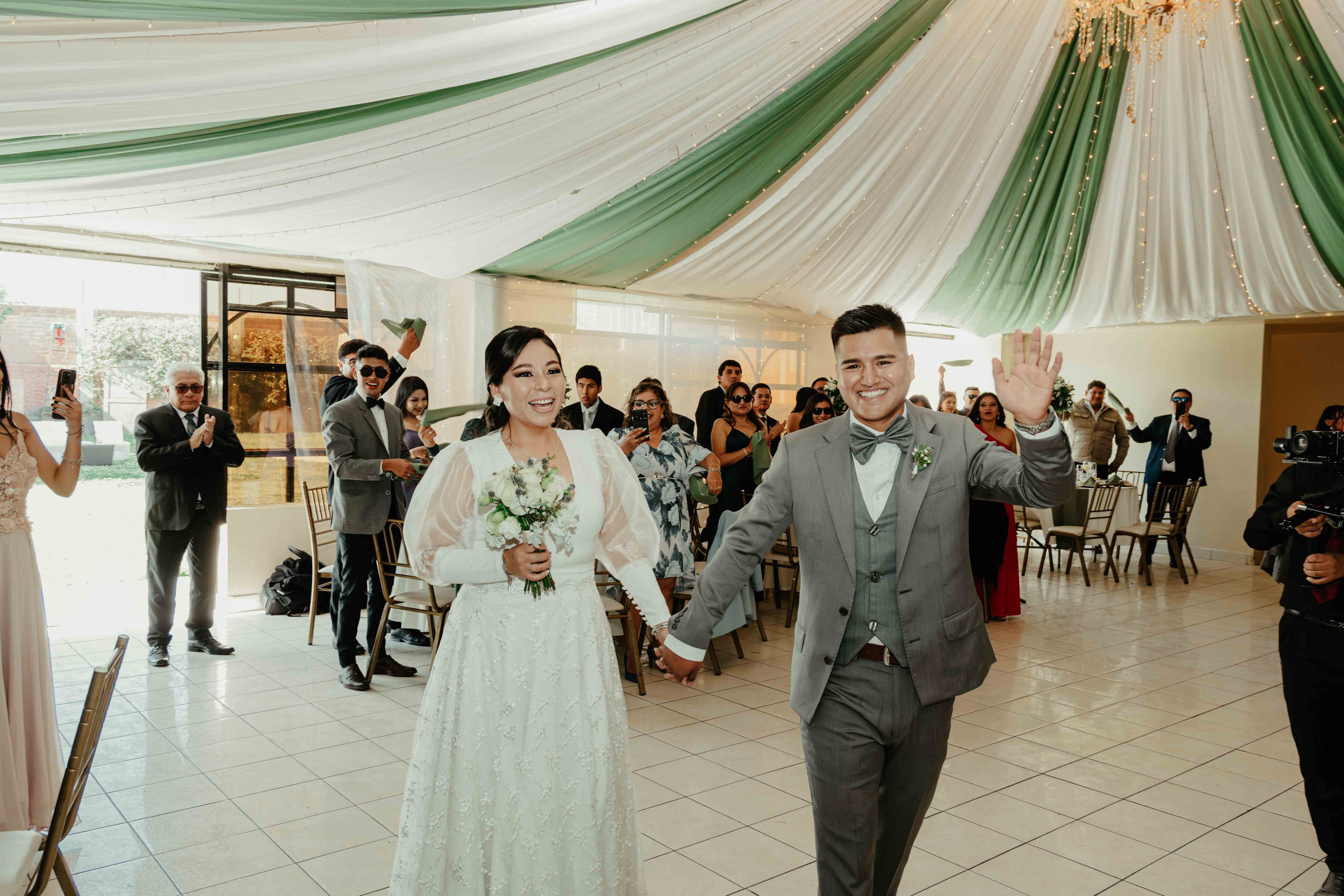 VICTOR Y MELANY BODA CIVIL. Studio KVTA | Fotografía y Video de Bodas en Arequipa