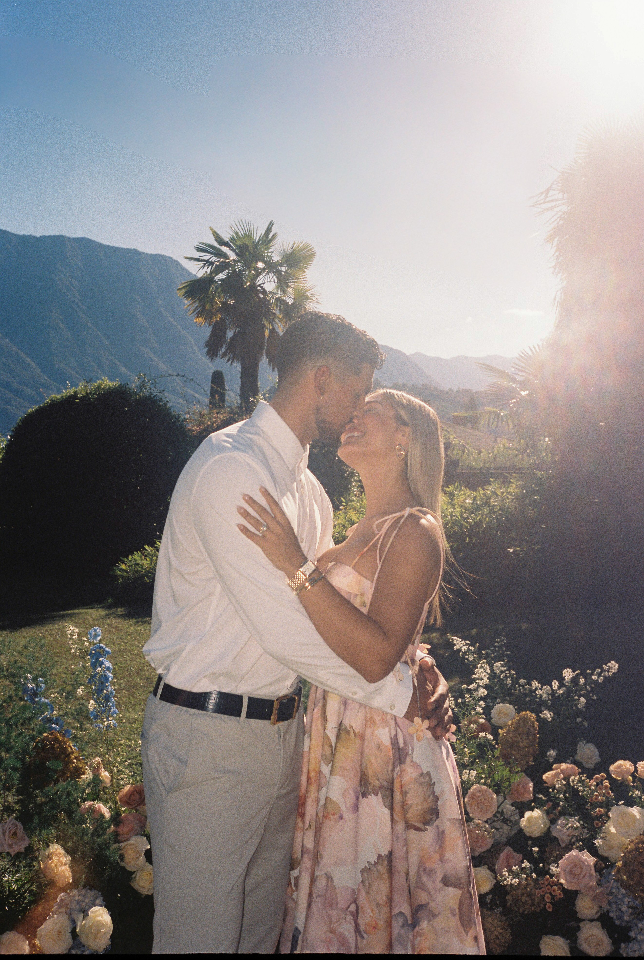 Proposal in Como | Romantic Lake Como Proposal Photoshoot. Wedding photographer in Italy