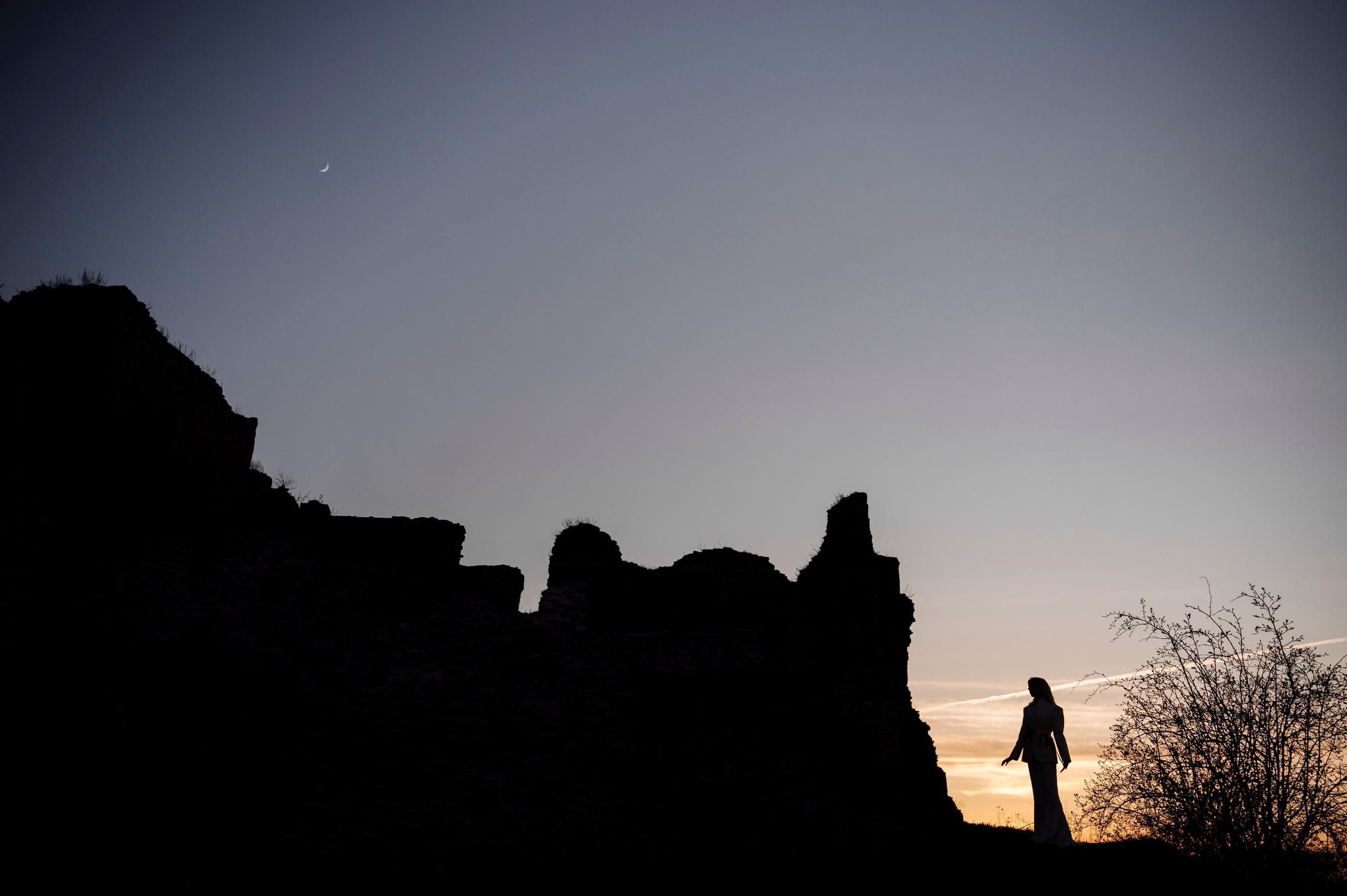 В замке у моря. Фотограф Таллинн — свадьба |семья | lovestory