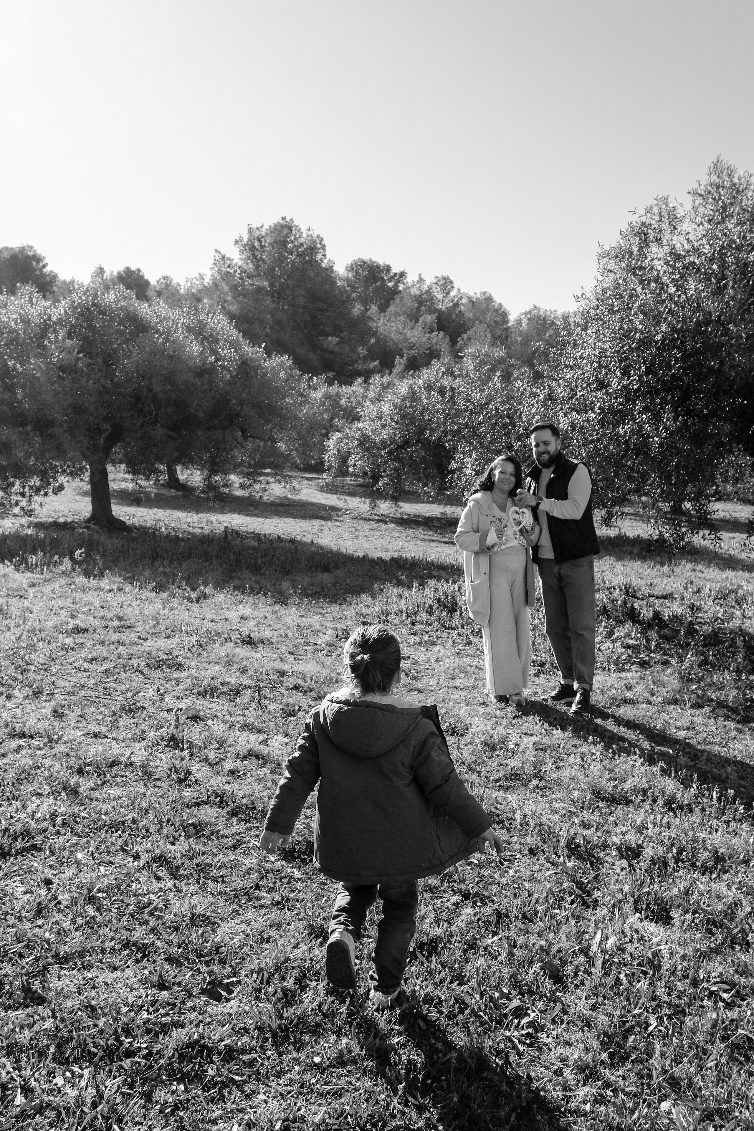 Sesión familiar embarazo. Fotografía profesional en Calafell - Elena Medvedeva