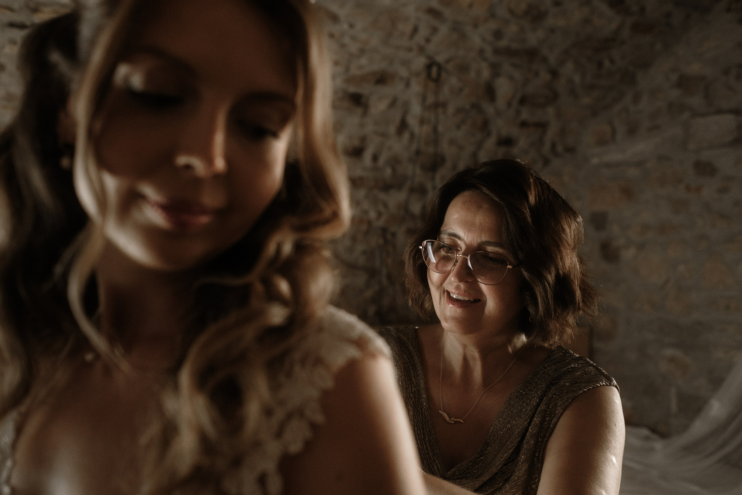 Svetlana & Alman. Monestir Sant Salvi. Paola fotógrafo / videografo de bodas en Barcelona