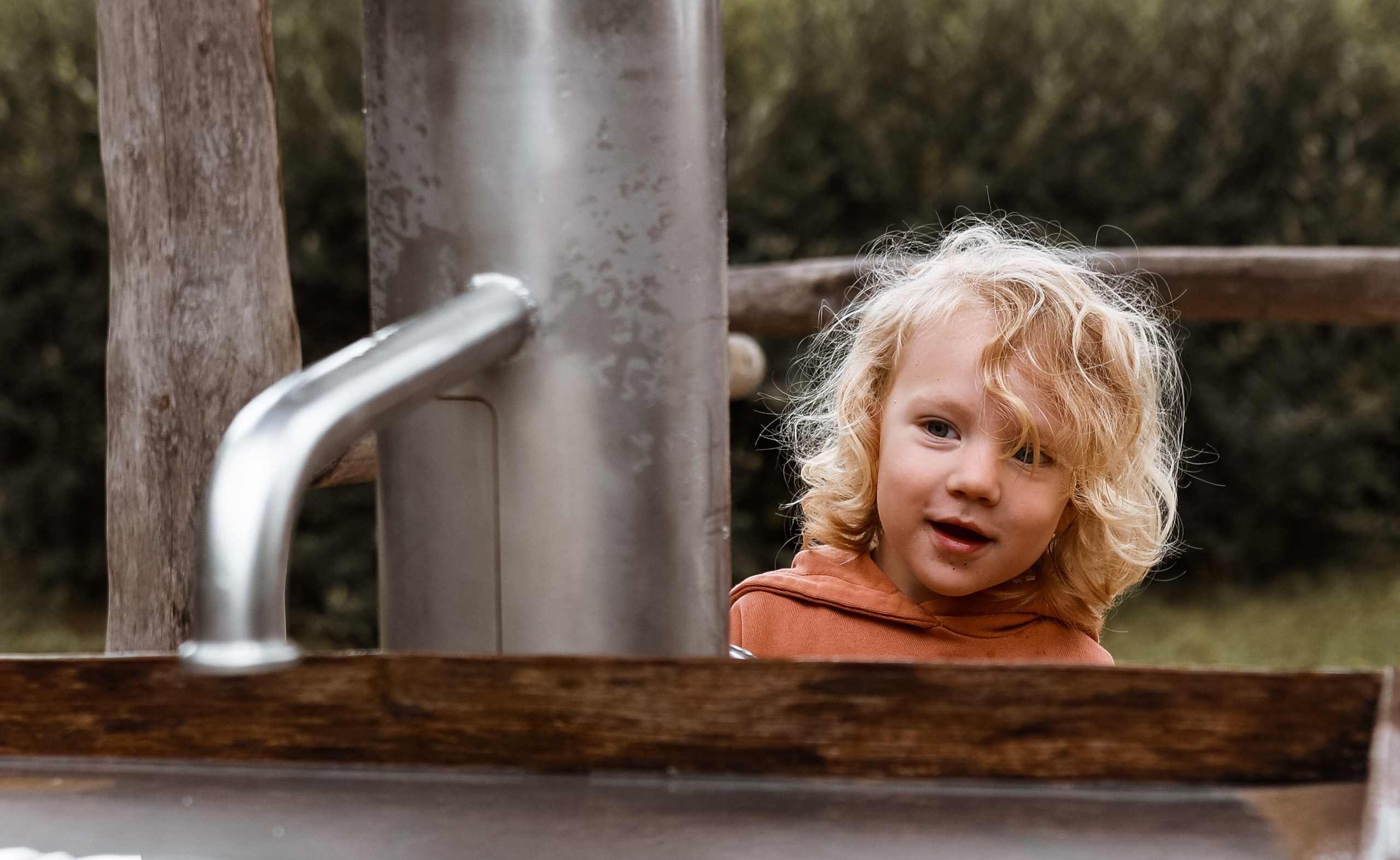 „Authentische Kindergartenfotografie in Haßloch mit natürlichen Momenten“