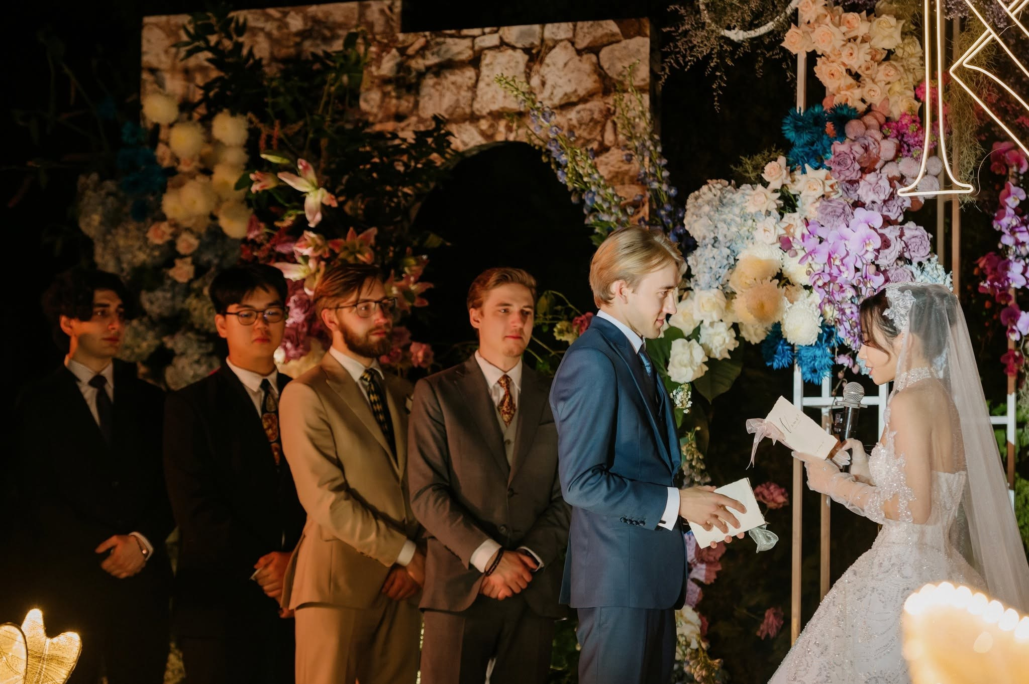 𝐊𝐞𝐥𝐥𝐢𝐞 & 𝐍𝐢𝐤𝐥𝐚𝐬 / Destination Wedding. Saigon Wedding Present | Art Beyond Moments