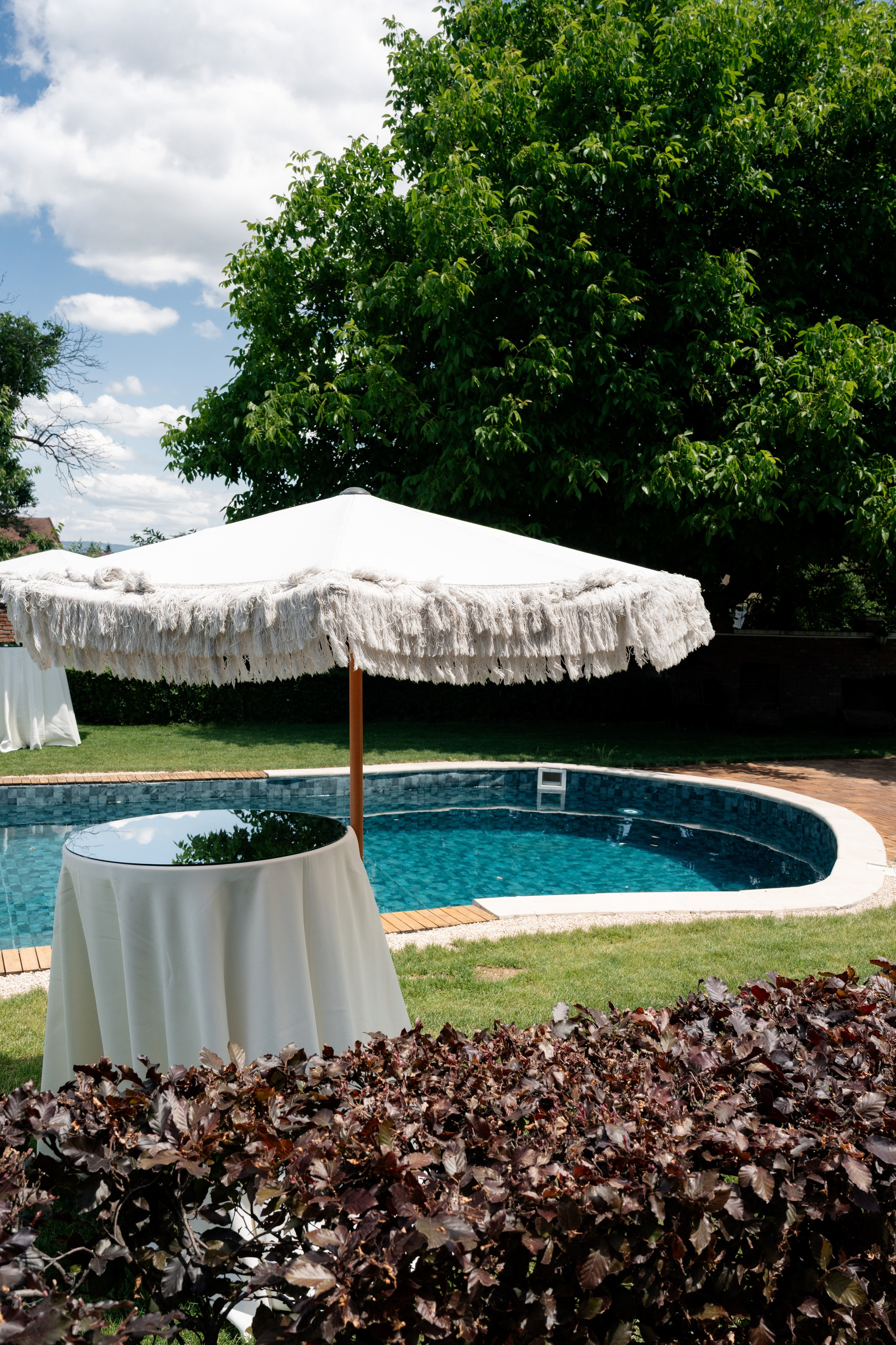 Octavia & Theo. Destination Wedding Photographer Alex Pasarelu