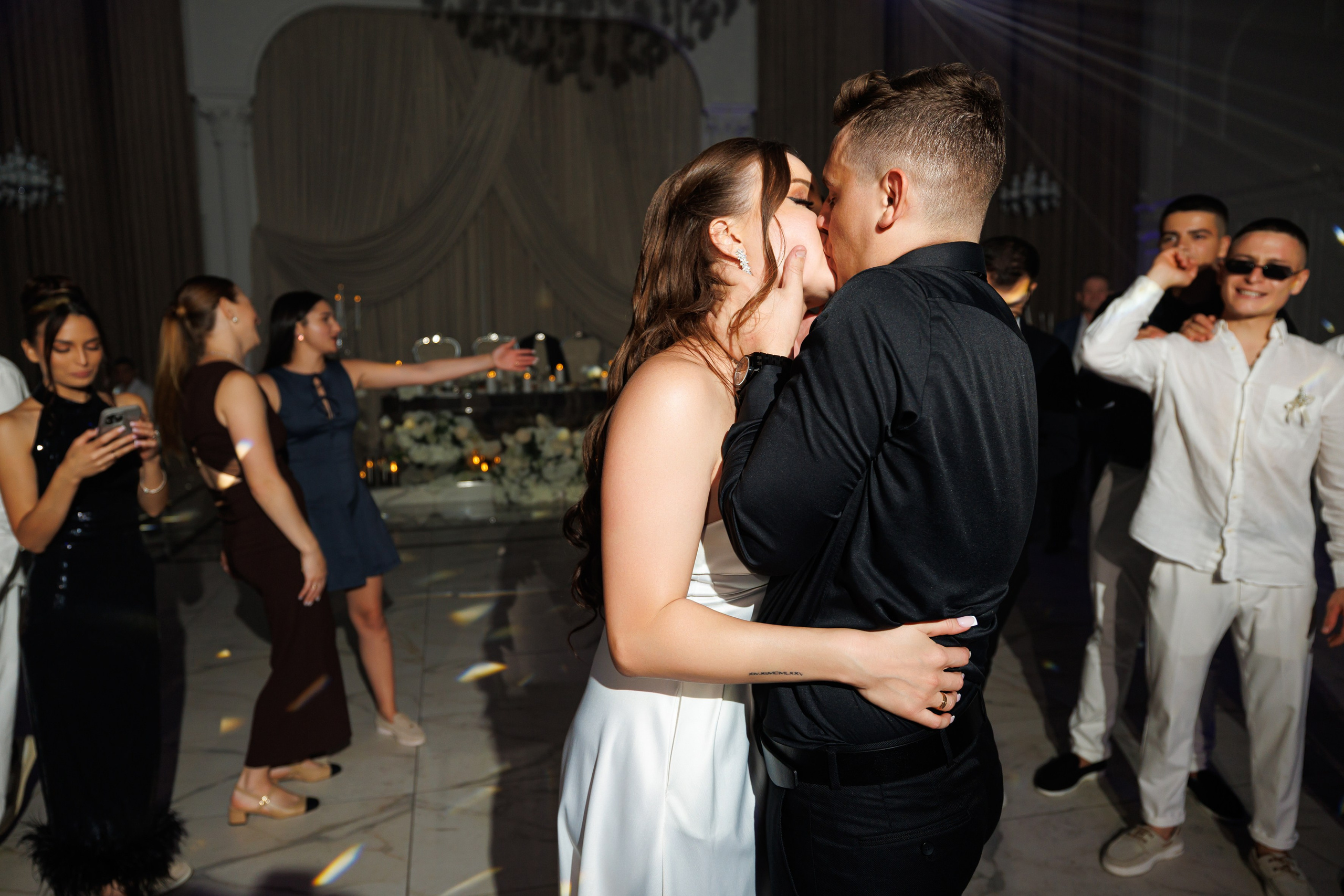 Fotograf nunta chisinau. Dinu Malancea. Dinumalancea.com — fotograf de nunta si familie. Moldova, Romania, UE