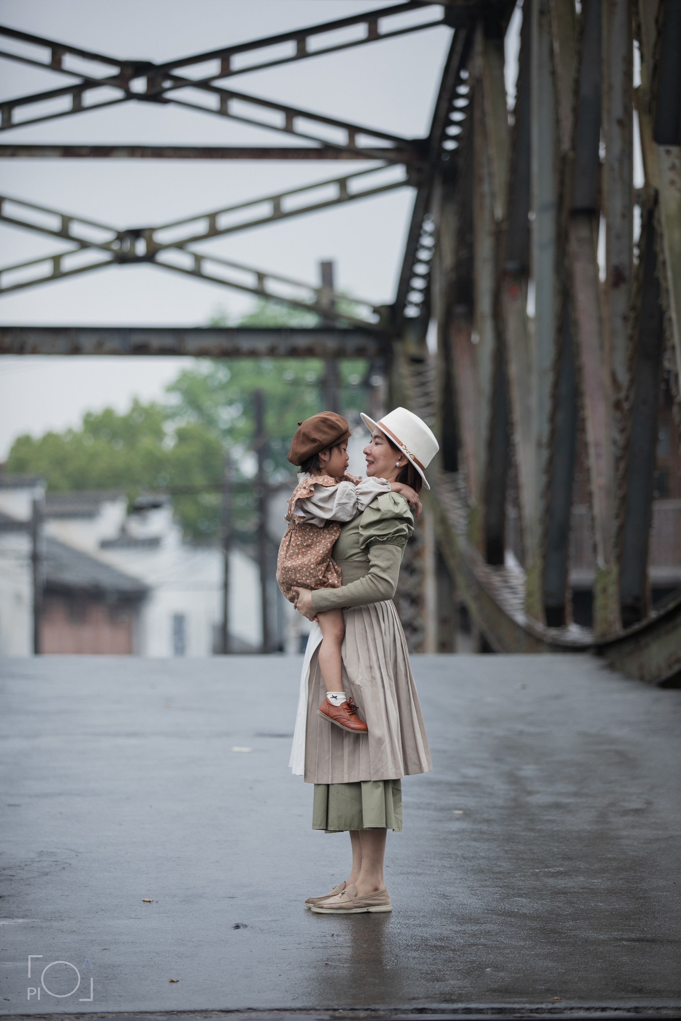 Семейная фотосессия в шанхайской киностудии. Photographer in Shanghai — Lola Pidluskaya