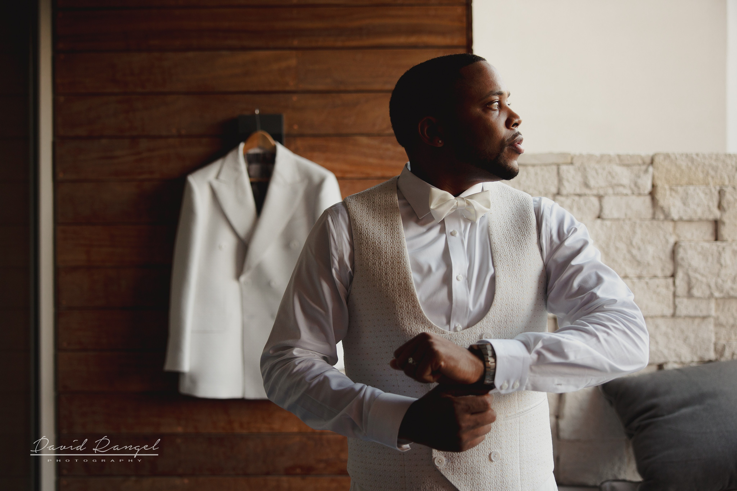 Classic Weddings. Destination wedding photographer based in Cancun and Riviera Maya with service worldwide