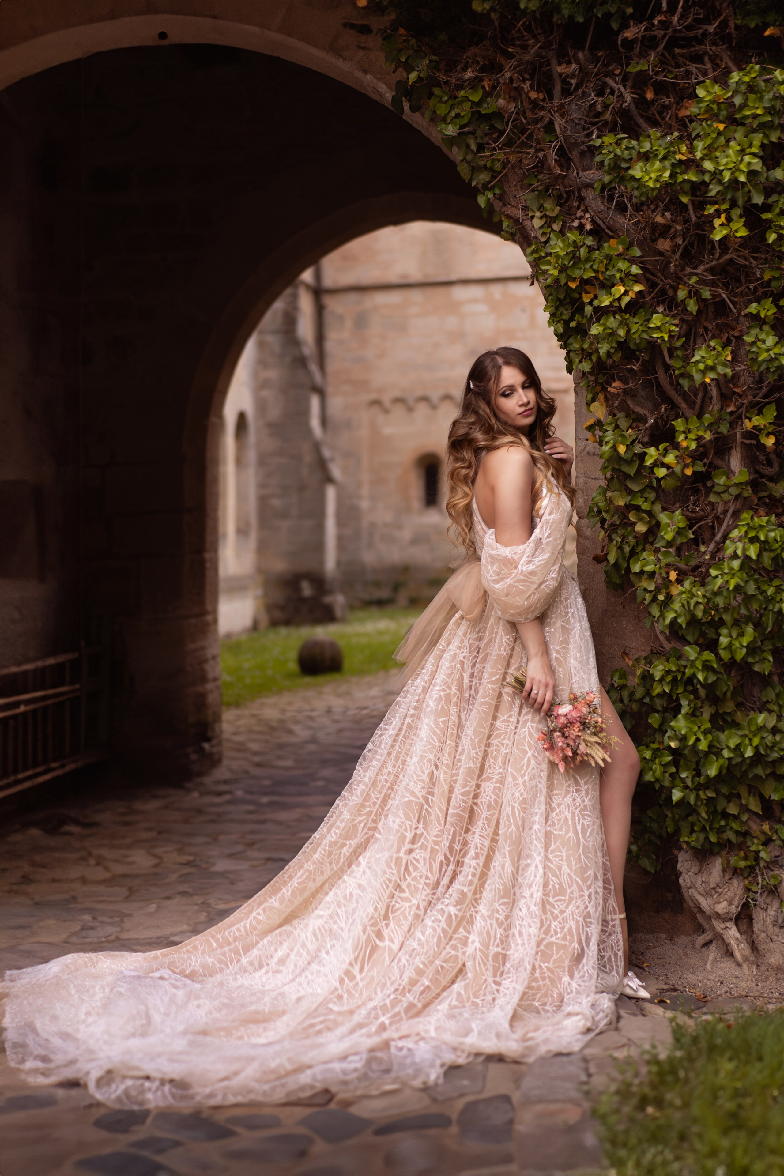 Frauenporträts in Designerkleider. Elena Fotografie aus Rottenburg am Neckar