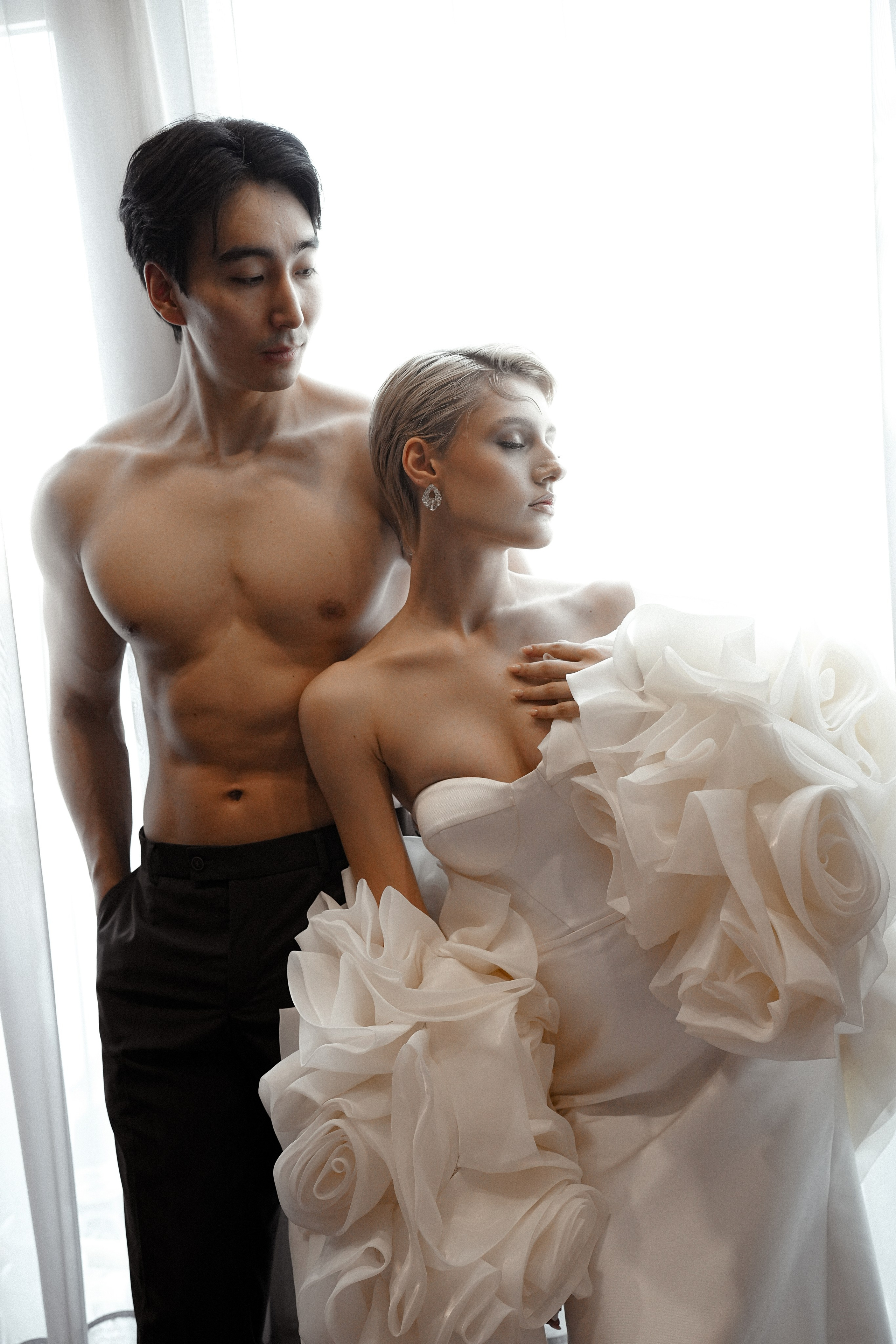 Николь Амир