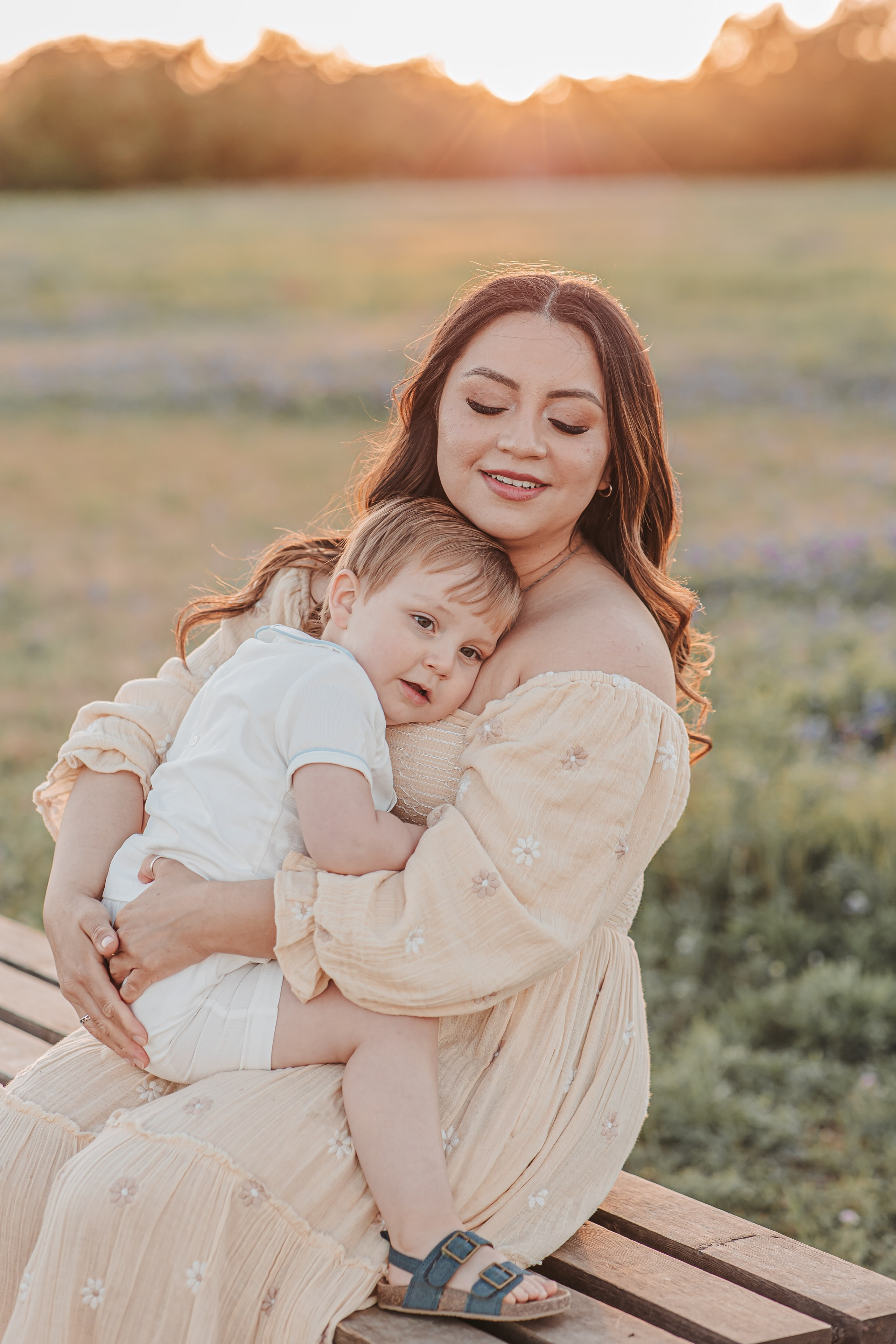Bluebonnet mini session. Professional Photography in Austin, TX — Family, Newborn, Maternity