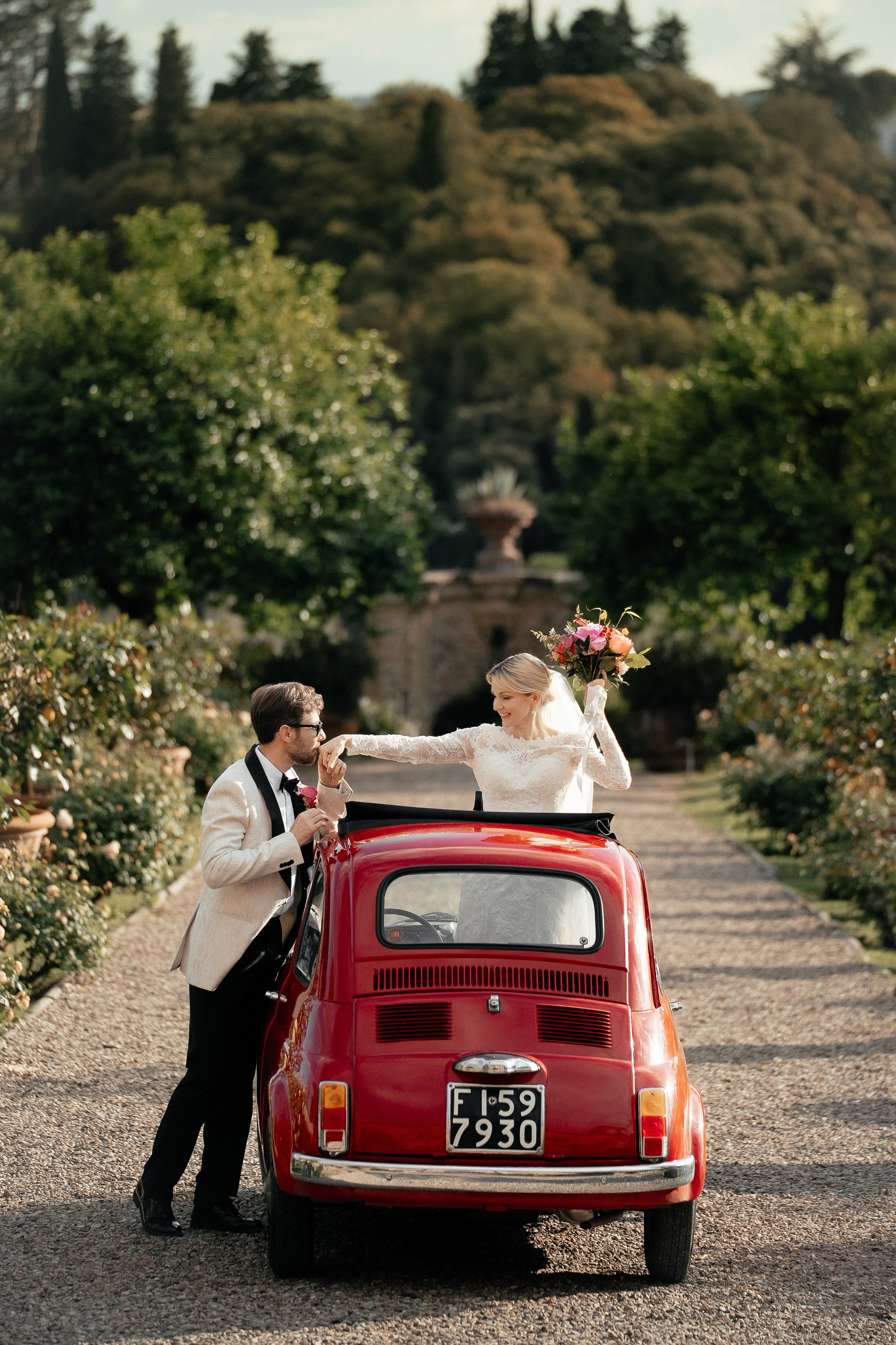 Classic Tuscany Wedding. Wedding Photographer in Italy