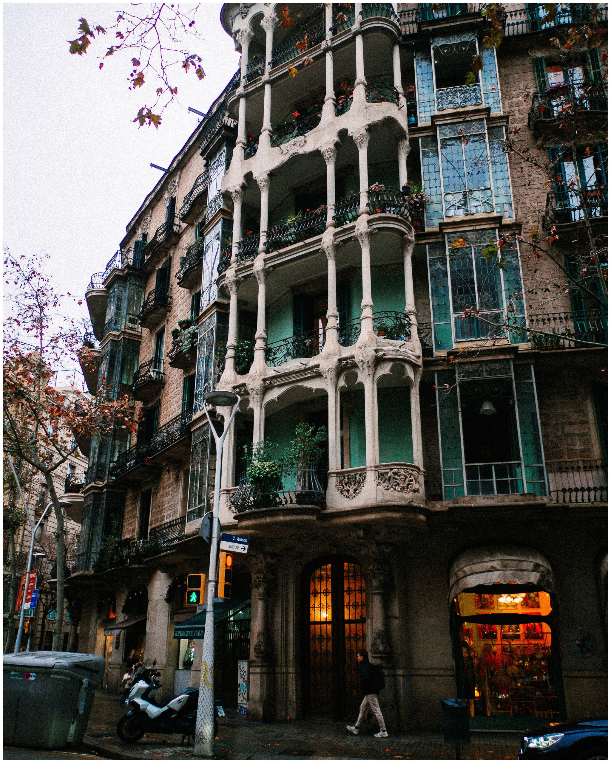 BARCELONA. Inna Mendelson — Photographer
