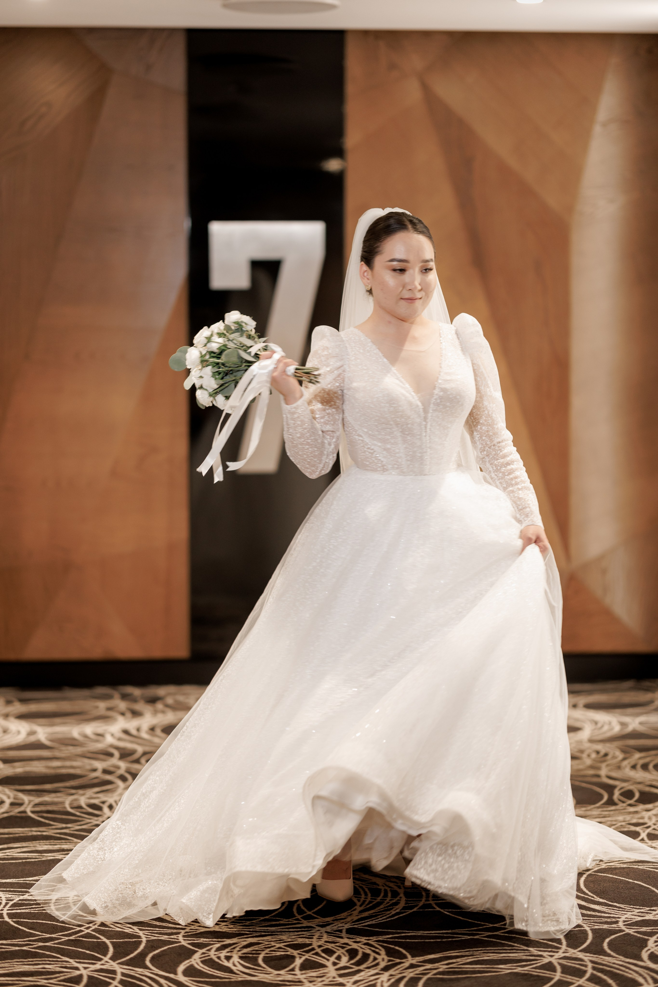 NOVA. Mandarin.photo